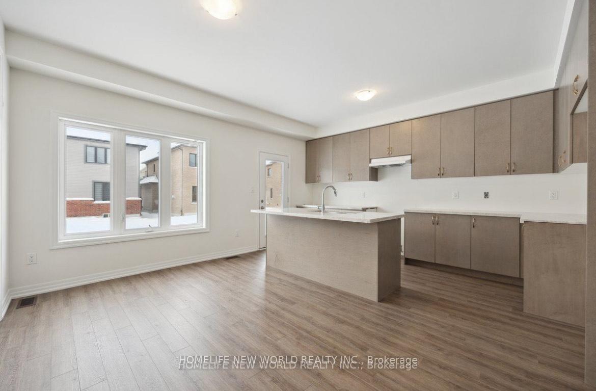 Photo 5 of Unit Upper 2 floors, 10 Ken Davie Gate, Georgina, Keswick North — HOMEH