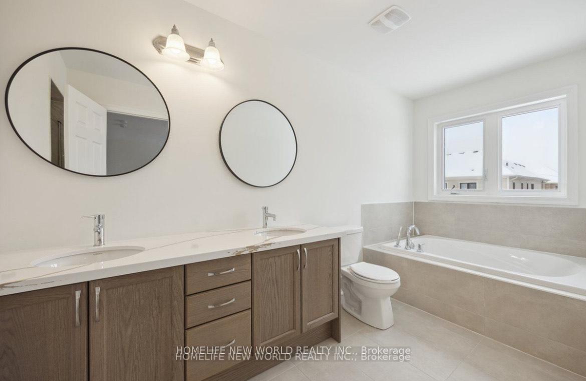Photo 17 of Unit Upper 2 floors, 10 Ken Davie Gate, Georgina, Keswick North — HOMEH