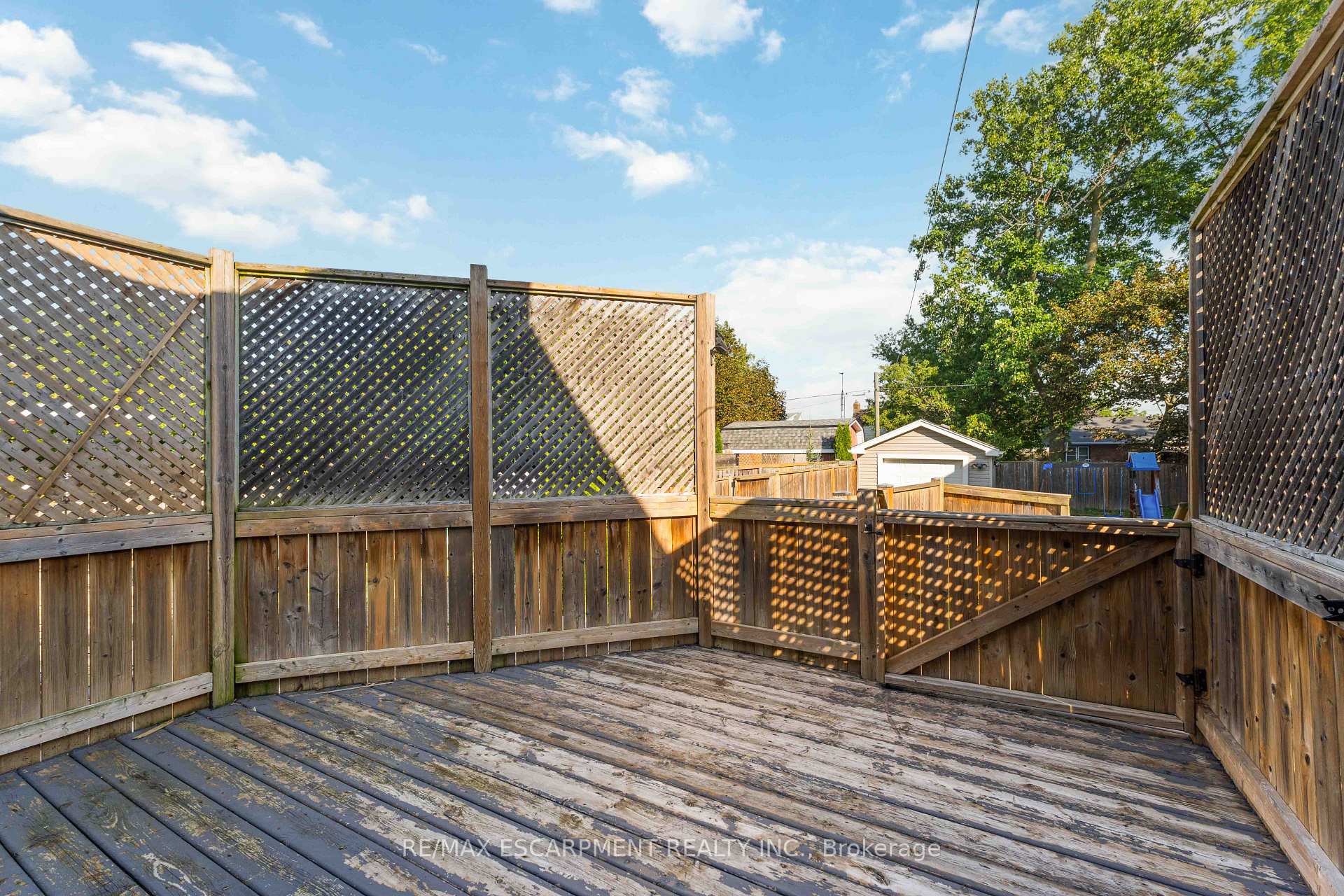 Photo 26 of 37 Maplecrest Avenue, St. Catharines, Burleigh Hill — HOMEH