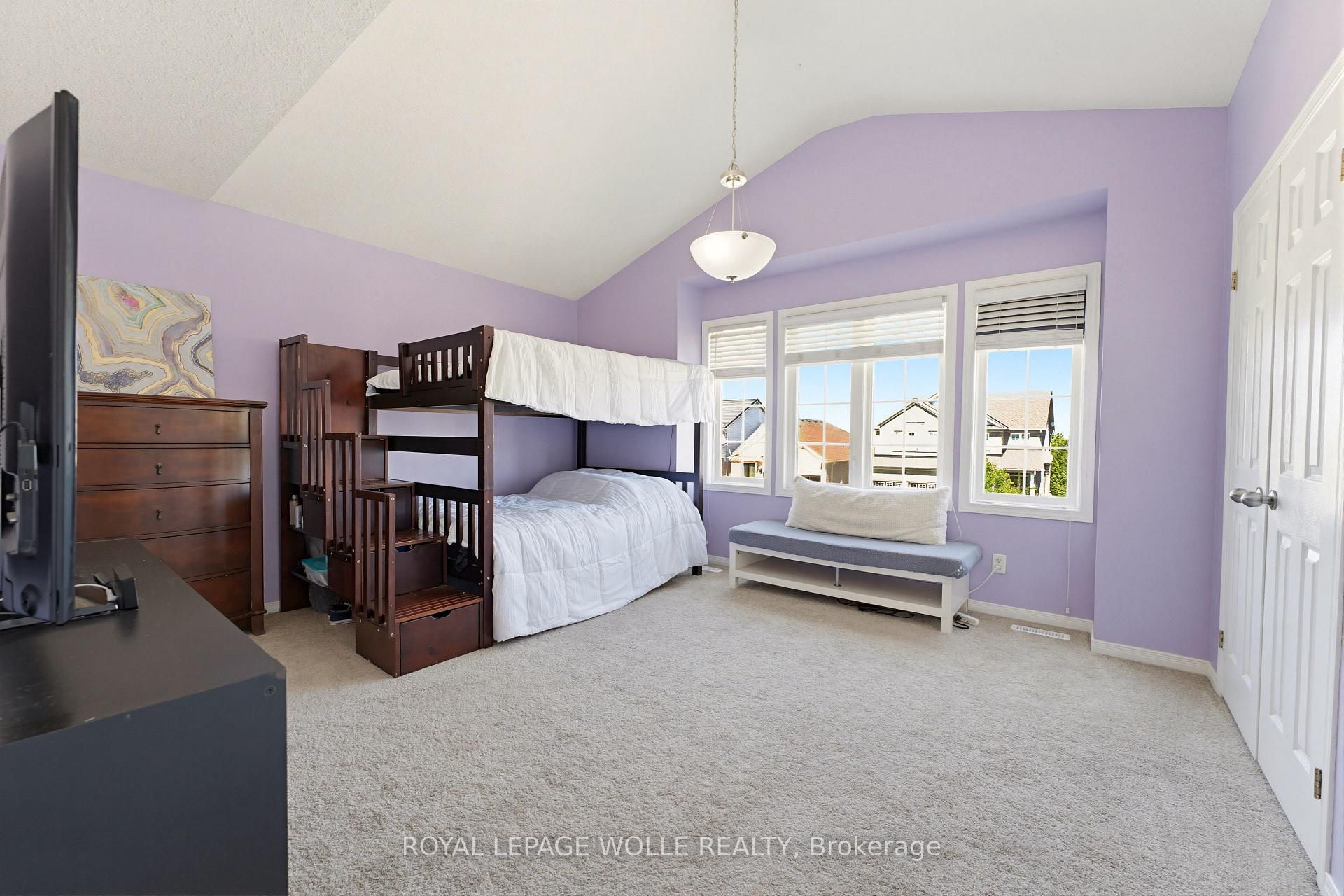 Photo 31 of 359 Pine Valley Drive, Kitchener, Doon South — HOMEH