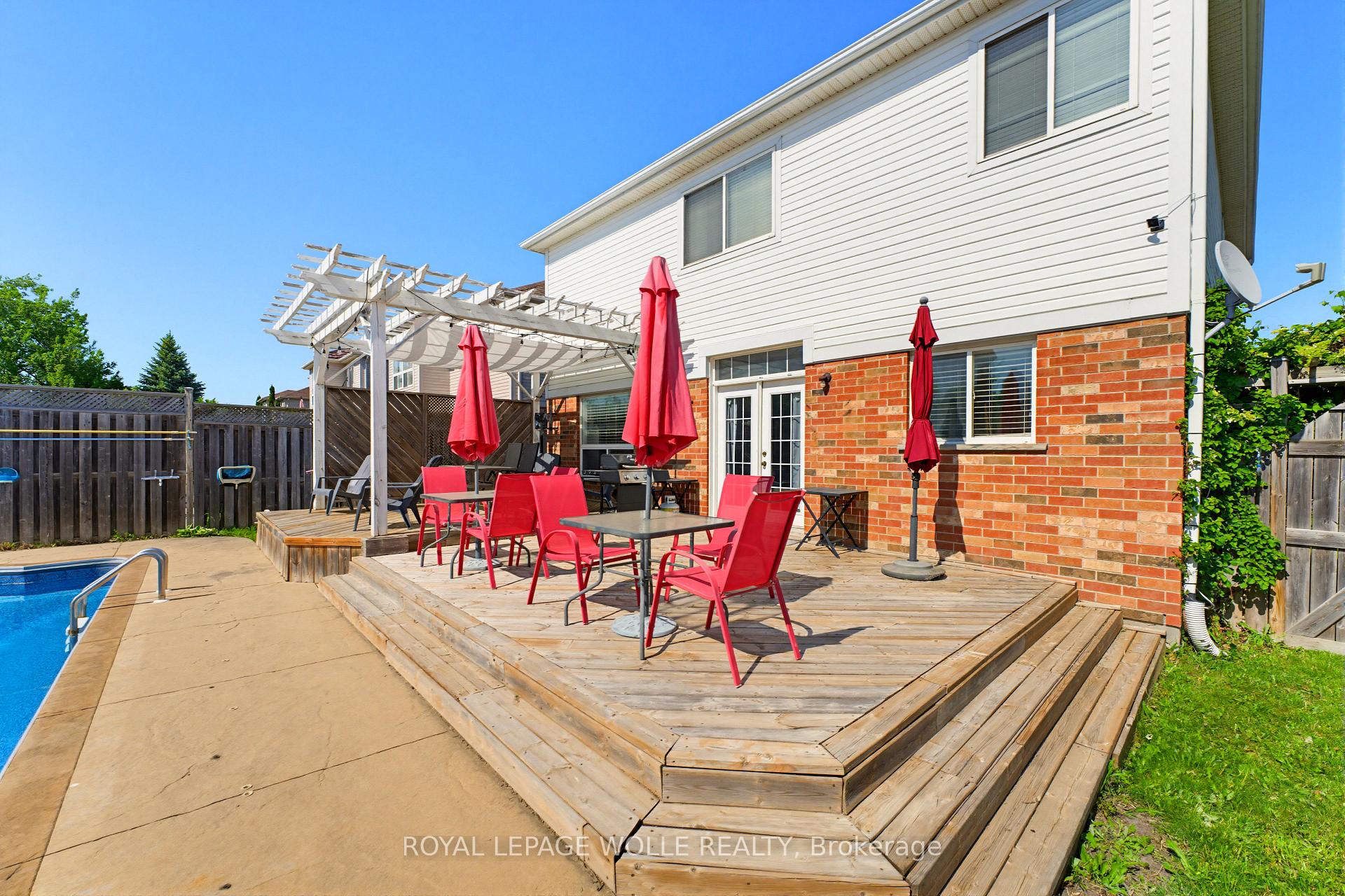 Photo 38 of 359 Pine Valley Drive, Kitchener, Doon South — HOMEH