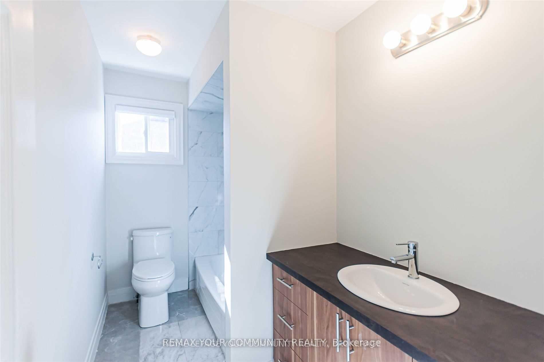 Photo 24 of 1138 Thimbleberry Circle, Oshawa, Eastdale — HOMEH