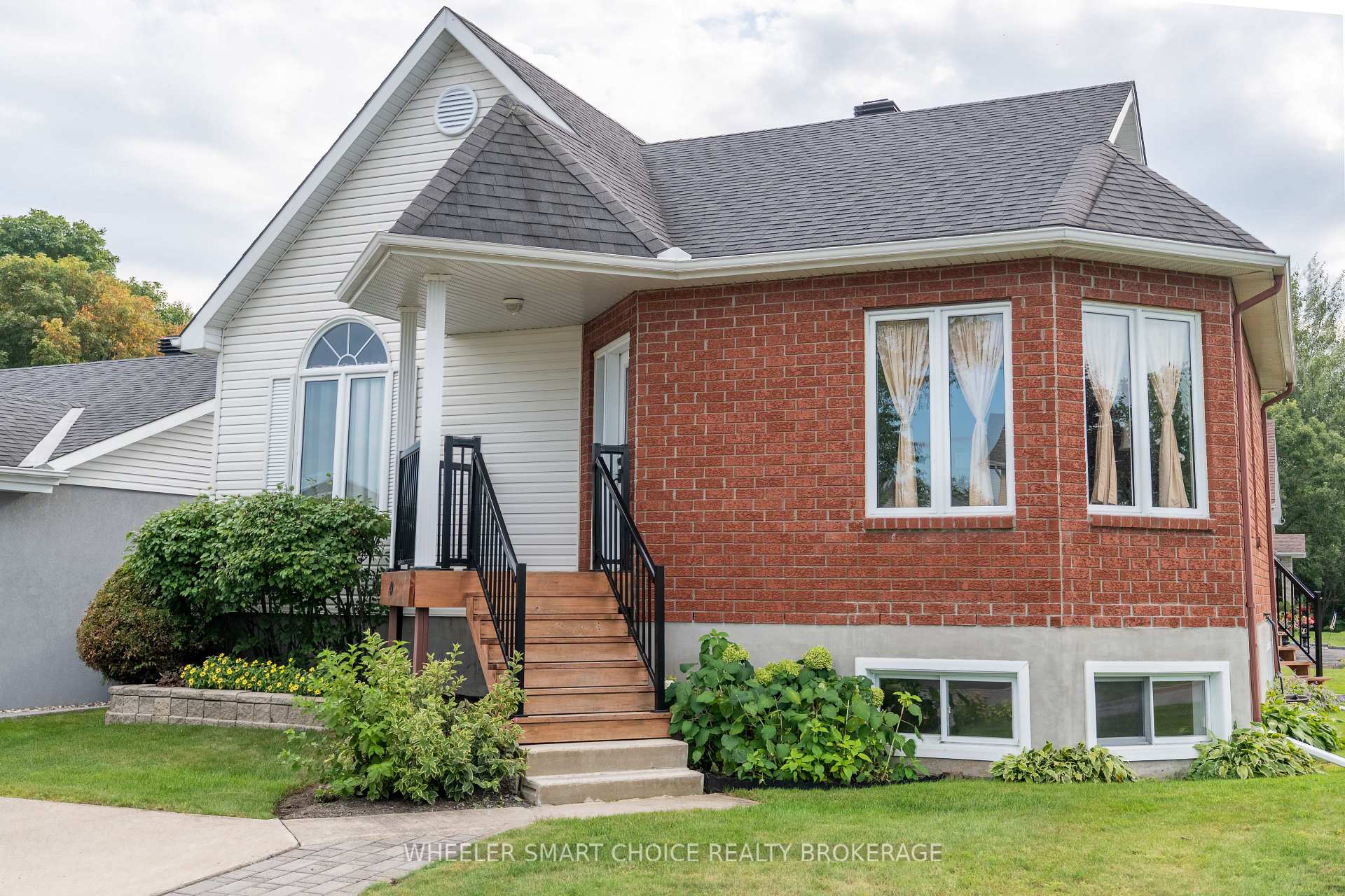 Photo 6 of 49 Barnhart Drive, South Stormont, Long Sault — HOMEH