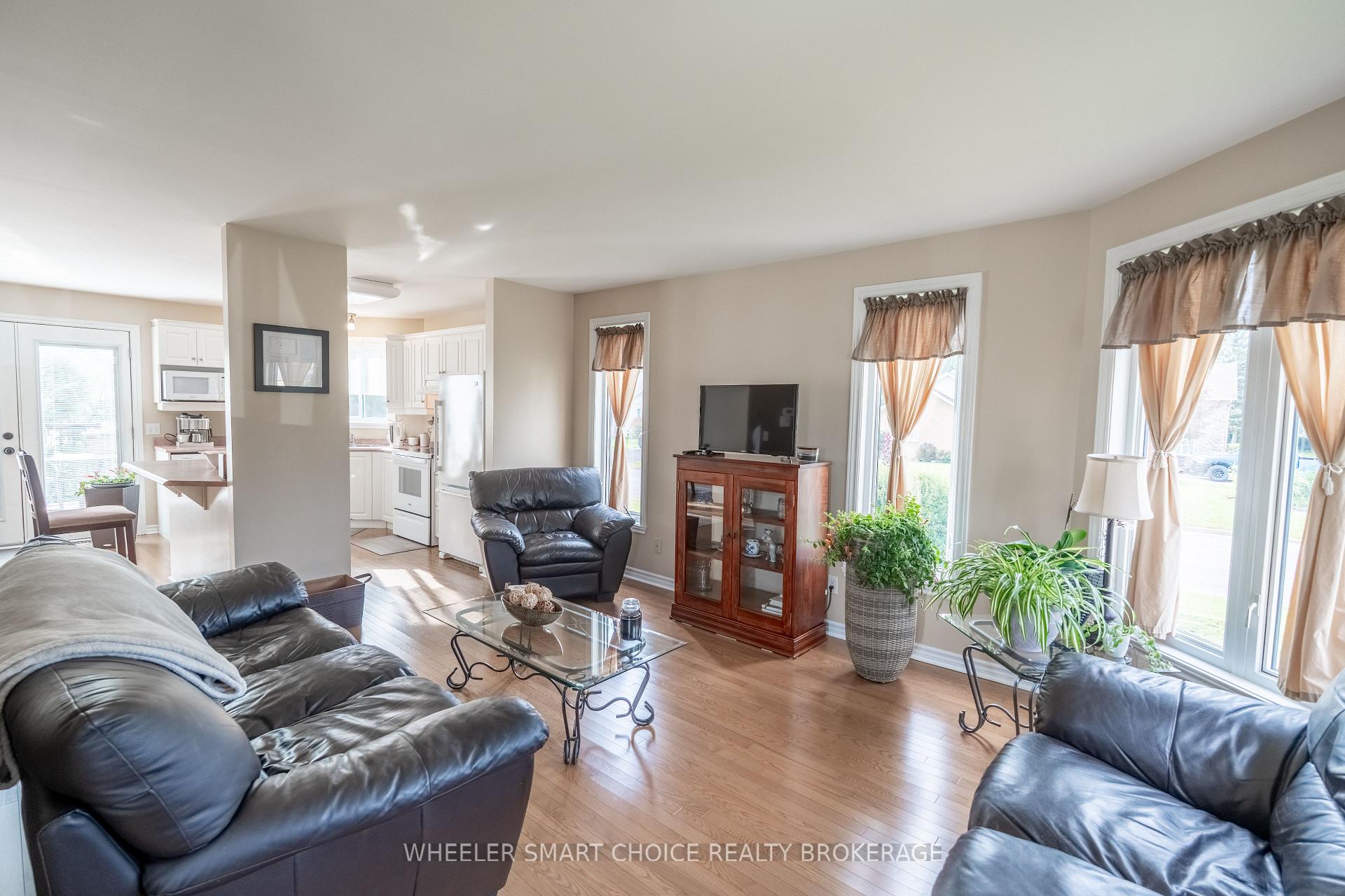 Photo 15 of 49 Barnhart Drive, South Stormont, Long Sault — HOMEH