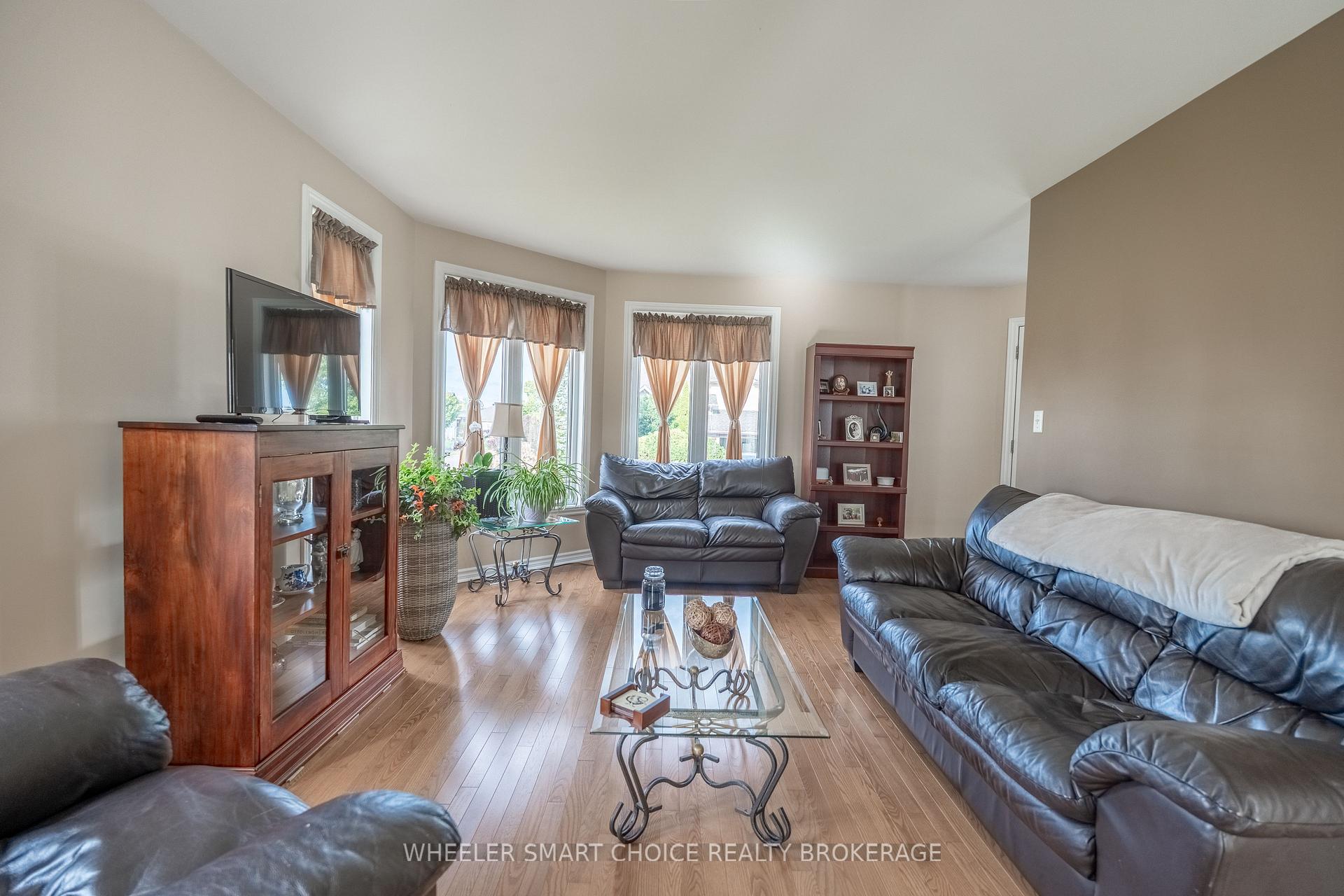 Photo 16 of 49 Barnhart Drive, South Stormont, Long Sault — HOMEH