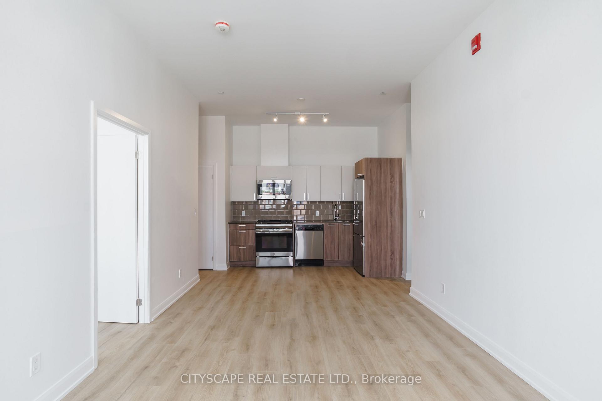 Photo 4 of Unit 102, 385 Osler Street, Toronto, Weston-Pellam Park — HOMEH