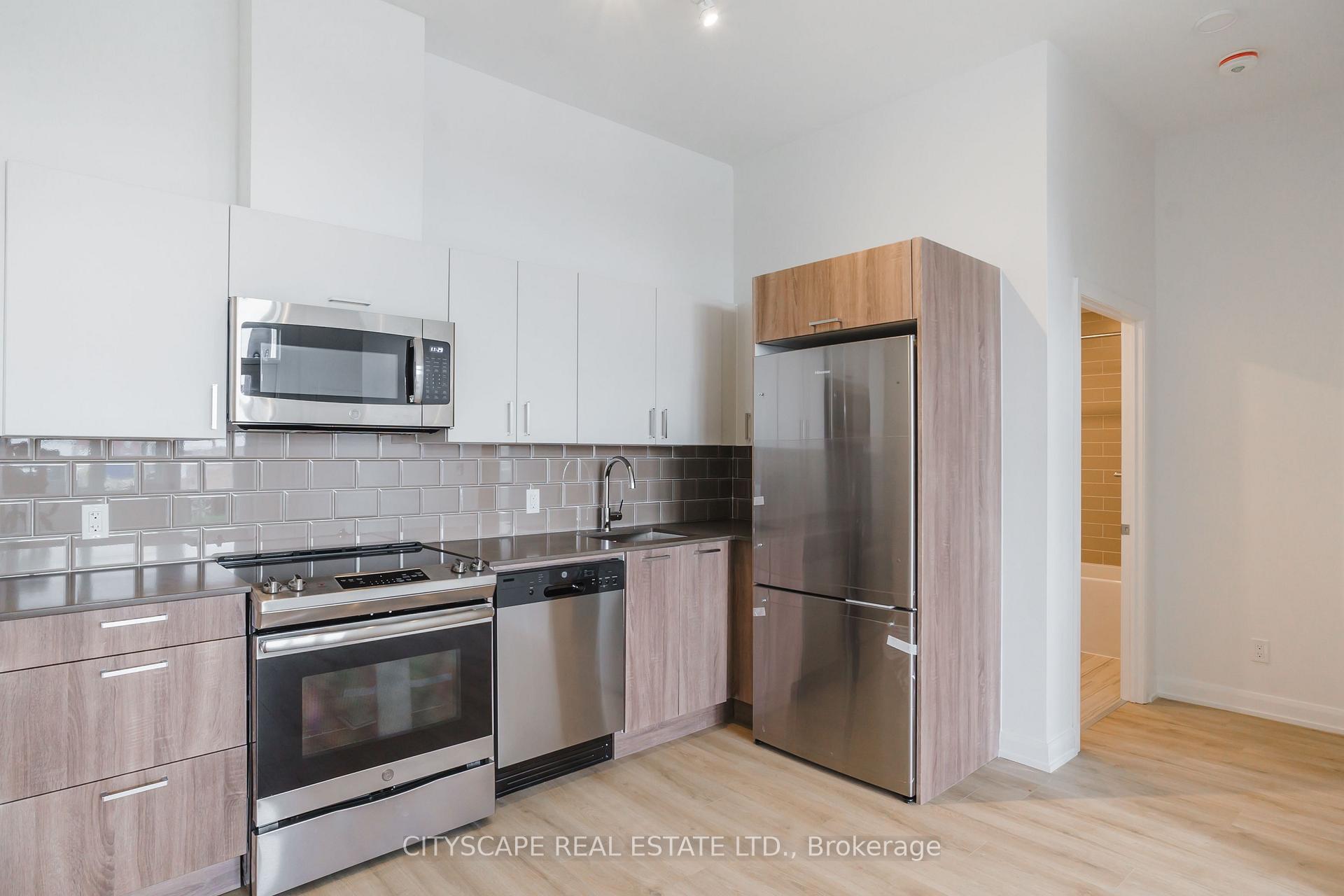 Photo 5 of Unit 102, 385 Osler Street, Toronto, Weston-Pellam Park — HOMEH