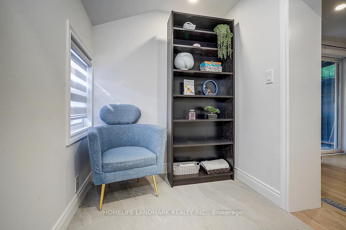 Photo 19 of 18846 Leslie Street, East Gwillimbury, Sharon — HOMEH