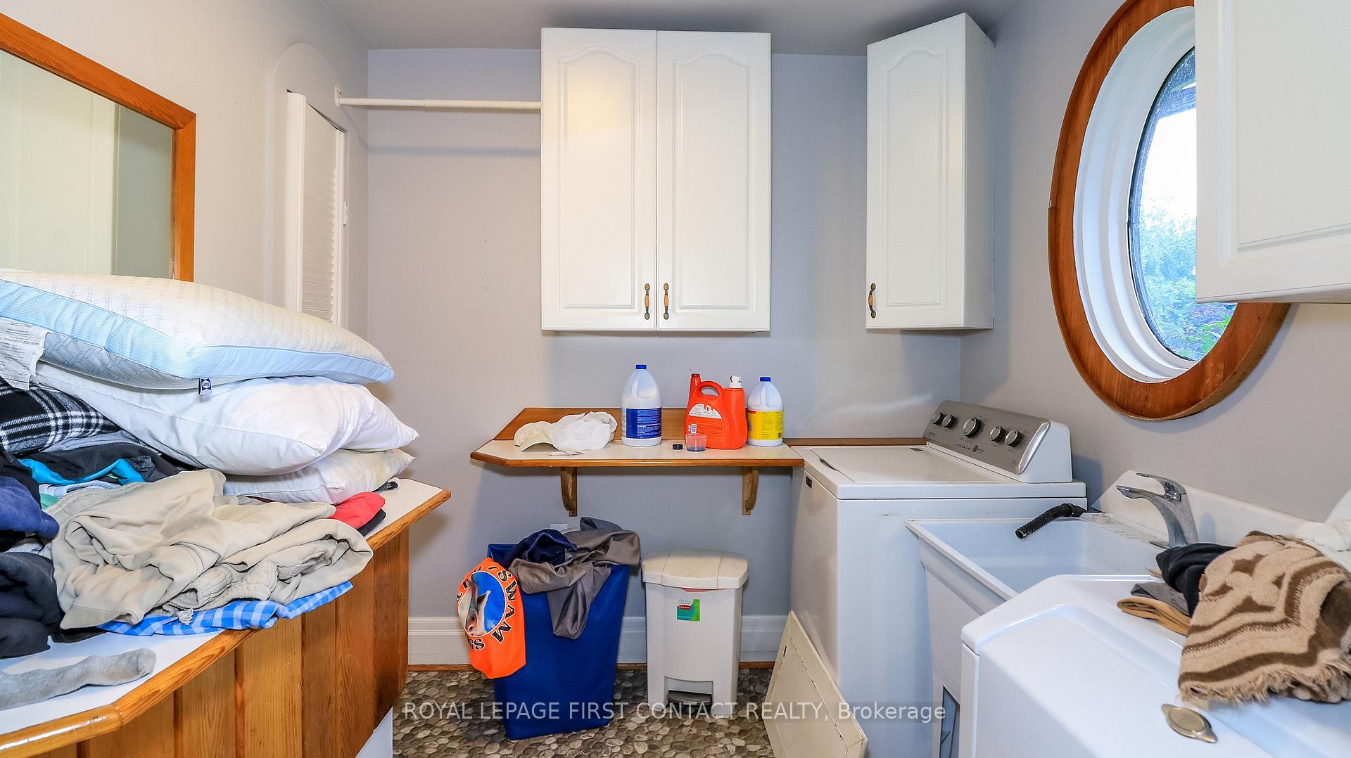 Photo 30 of 523 Lake Drive E, Georgina, Historic Lakeshore Communities — HOMEH