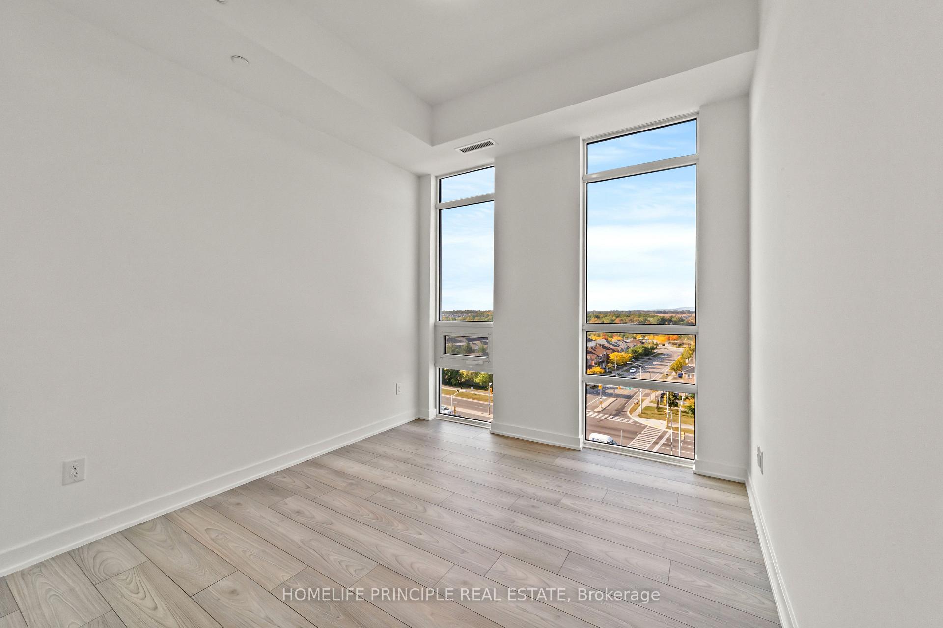 Photo 11 of Unit 716, 3005 Pine Glen Road, Oakville, Westmount — HOMEH