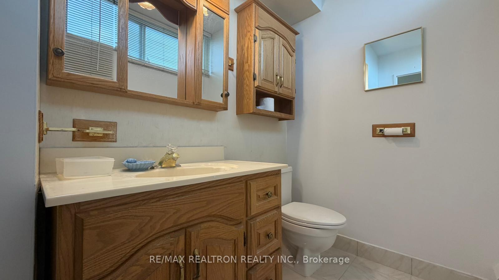 Photo 14 of Unit 903, 15 Vicora Linkway, Toronto, Flemingdon Park — HOMEH