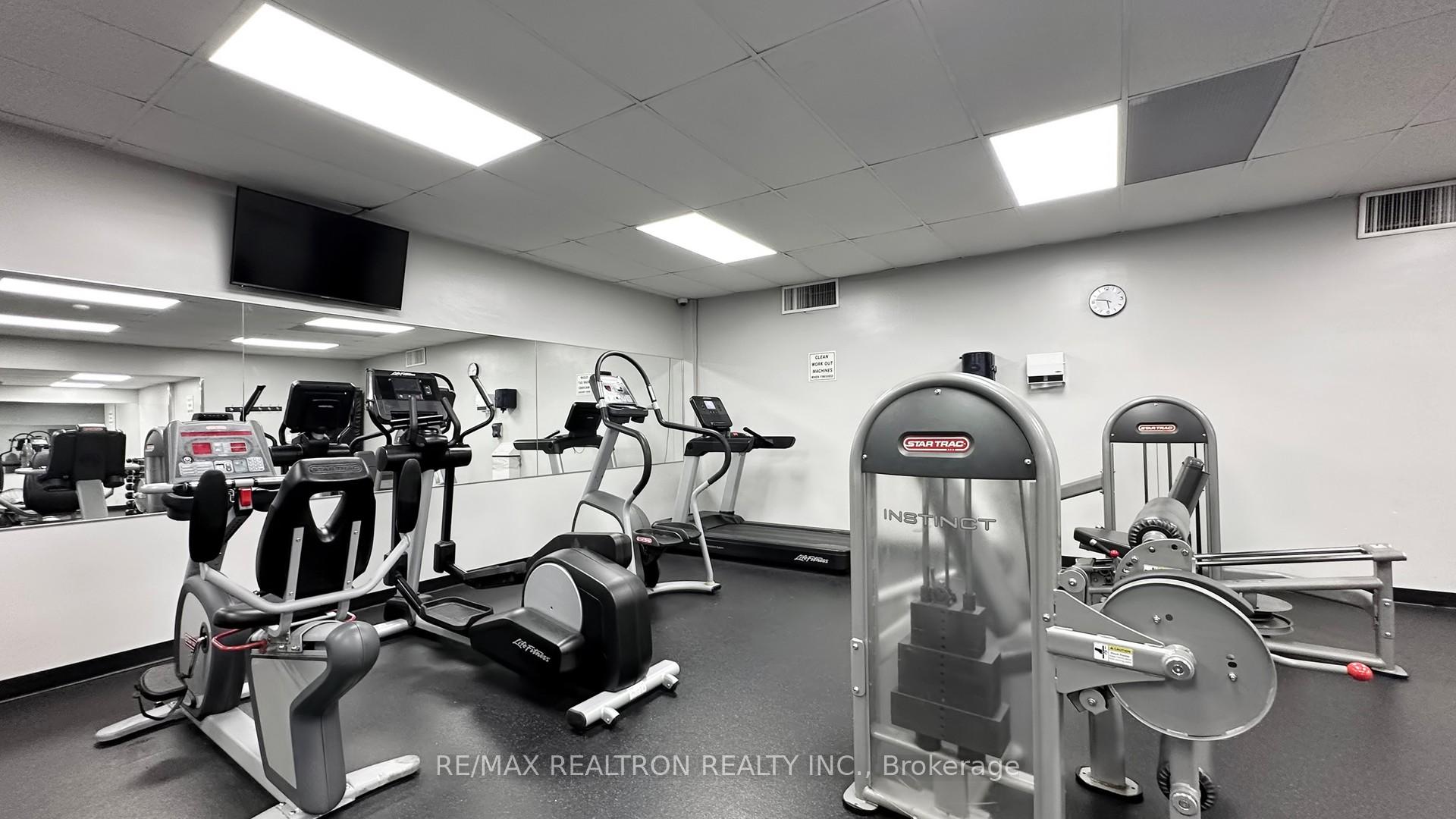 Photo 28 of Unit 903, 15 Vicora Linkway, Toronto, Flemingdon Park — HOMEH