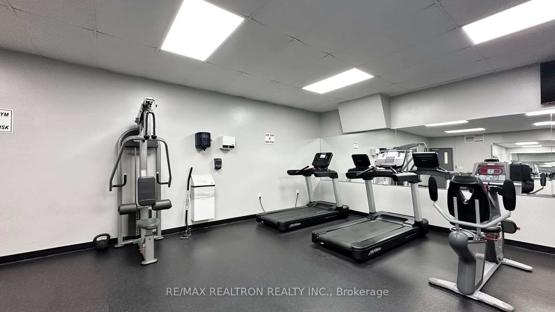 Photo 29 of Unit 903, 15 Vicora Linkway, Toronto, Flemingdon Park — HOMEH