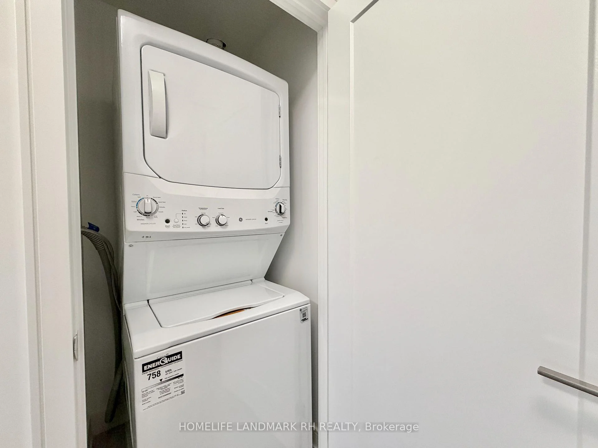 Photo 28 of Unit 507, 715 Davis Drive, Newmarket, Huron Heights-Leslie Valley — HOMEH