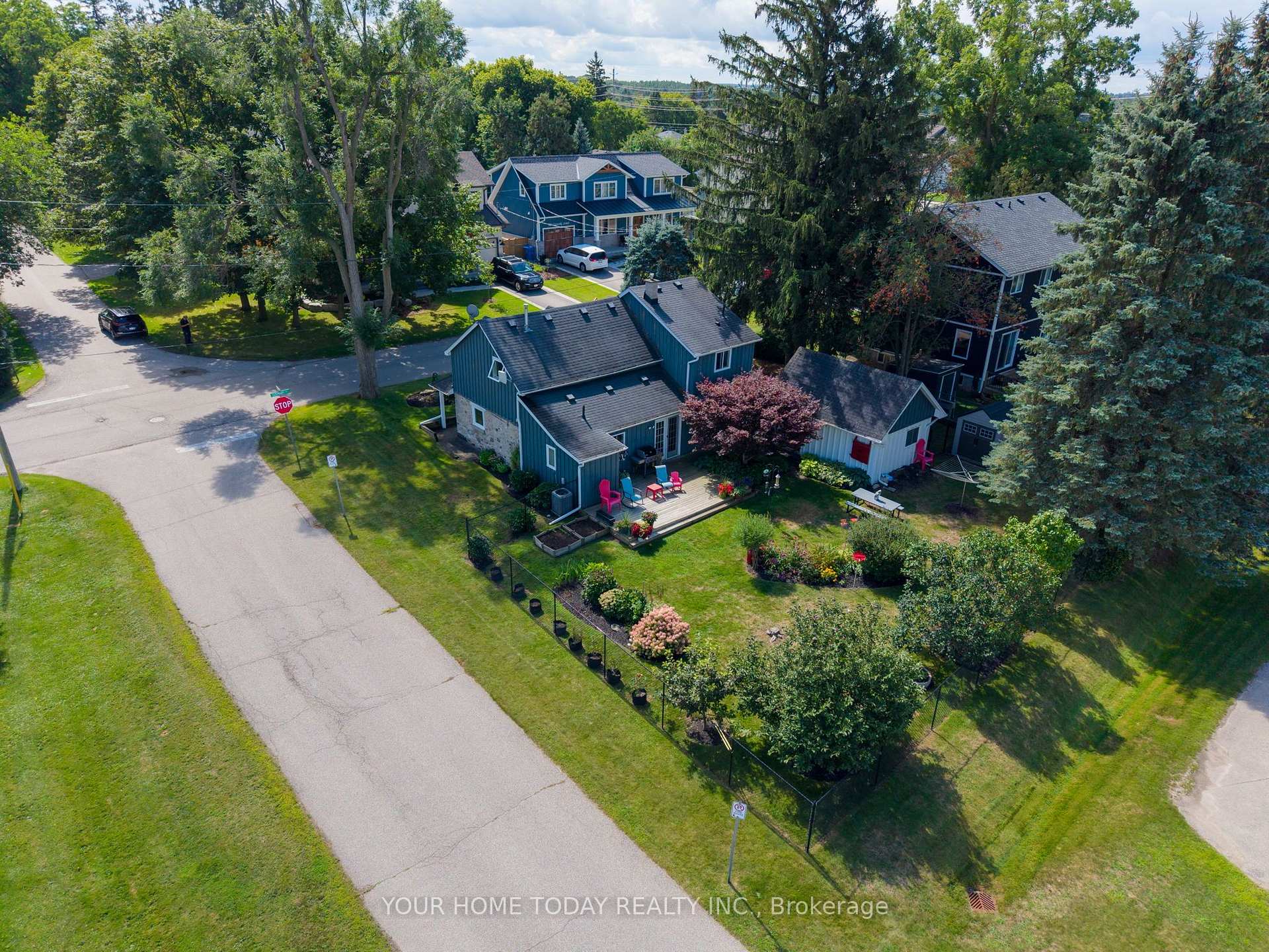 Photo 6 of 126 Gzowski Street, Guelph/Eramosa, Rockwood — HOMEH