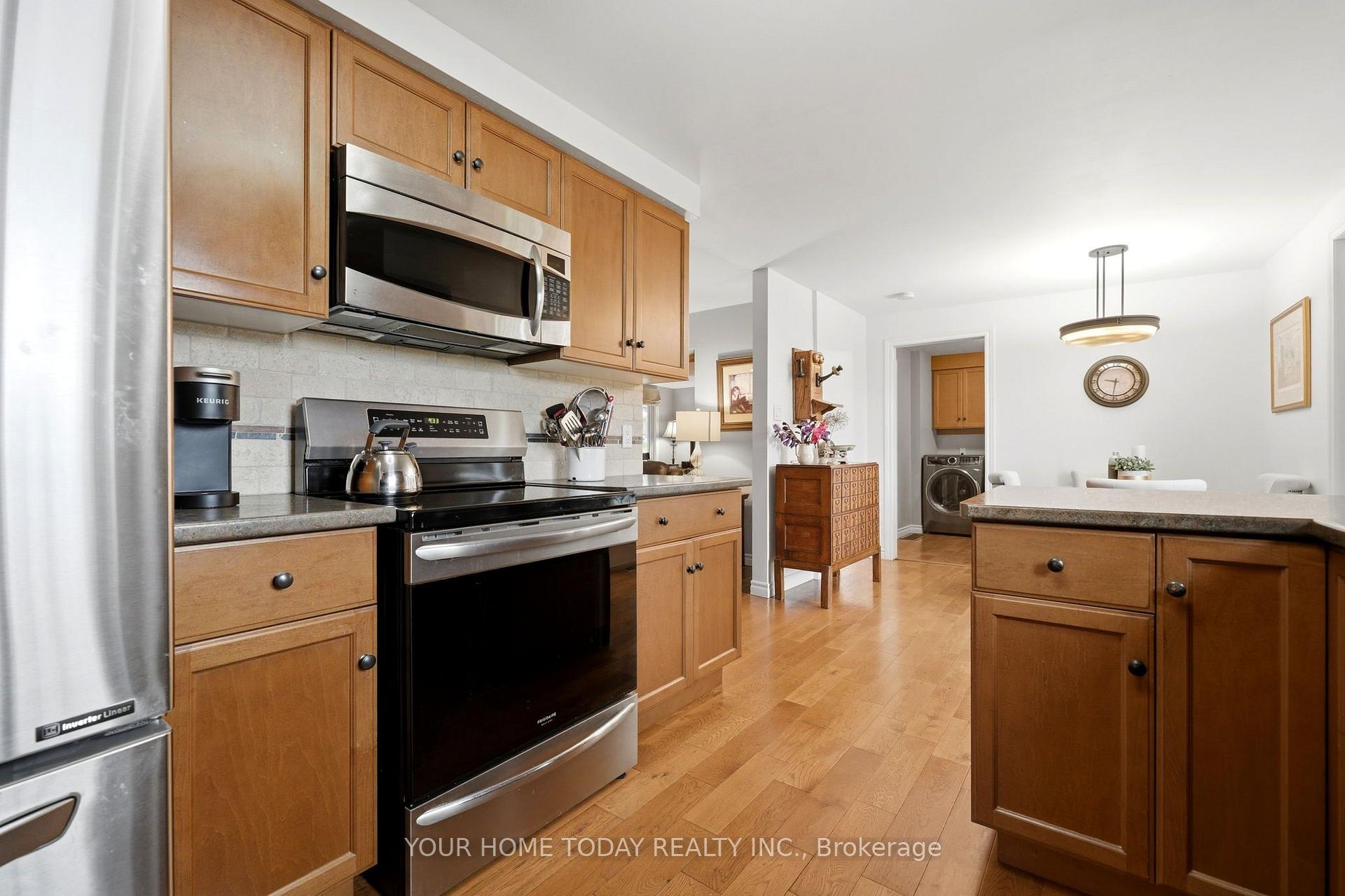 Photo 18 of 126 Gzowski Street, Guelph/Eramosa, Rockwood — HOMEH