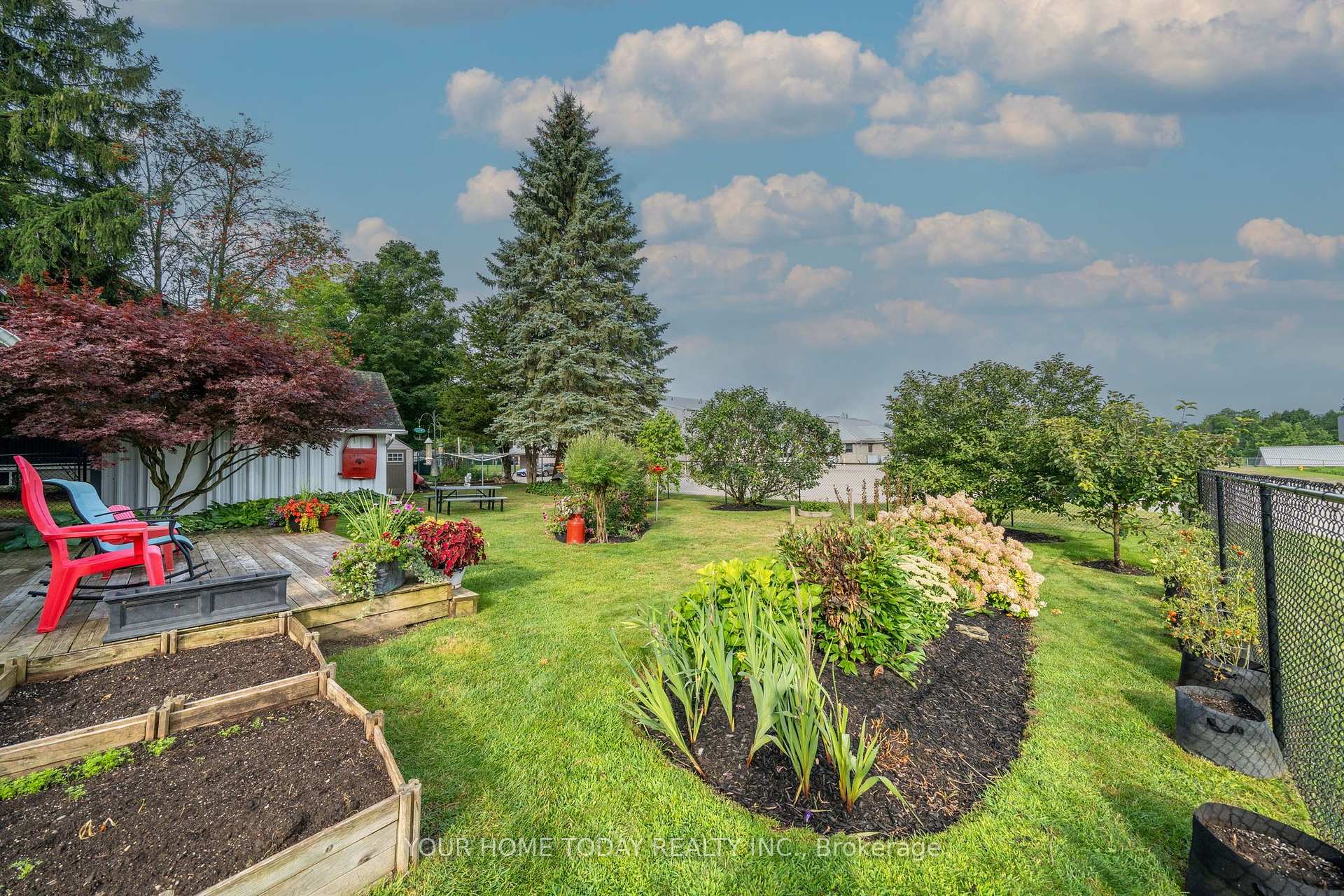 Photo 38 of 126 Gzowski Street, Guelph/Eramosa, Rockwood — HOMEH