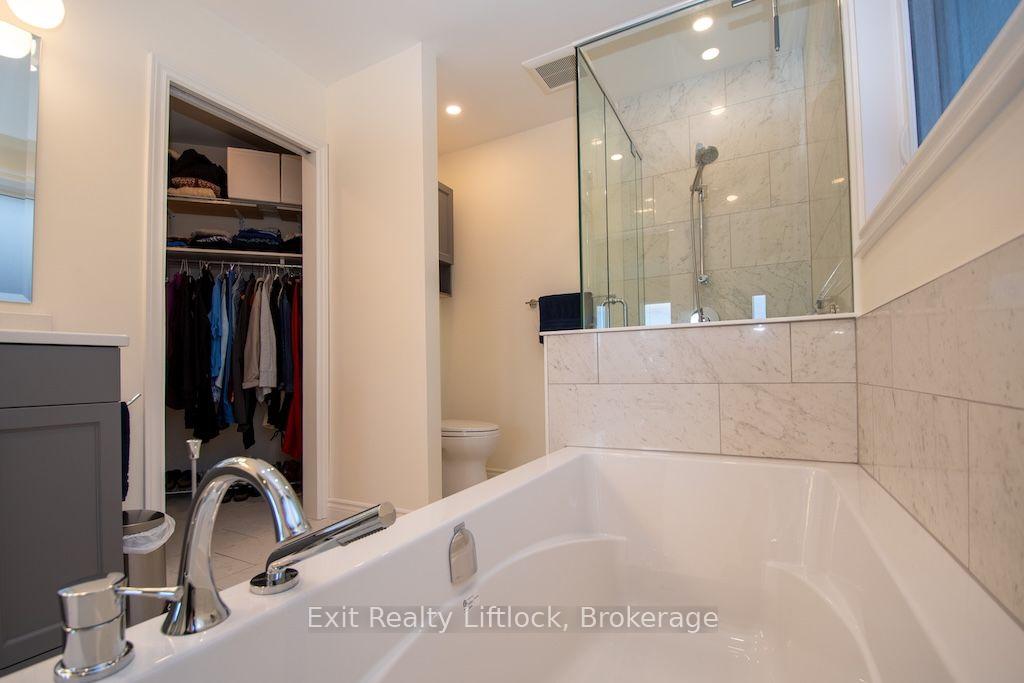 Photo 18 of 3133 Frances Stewart Road, Peterborough, Ashburnham Ward 4 — HOMEH