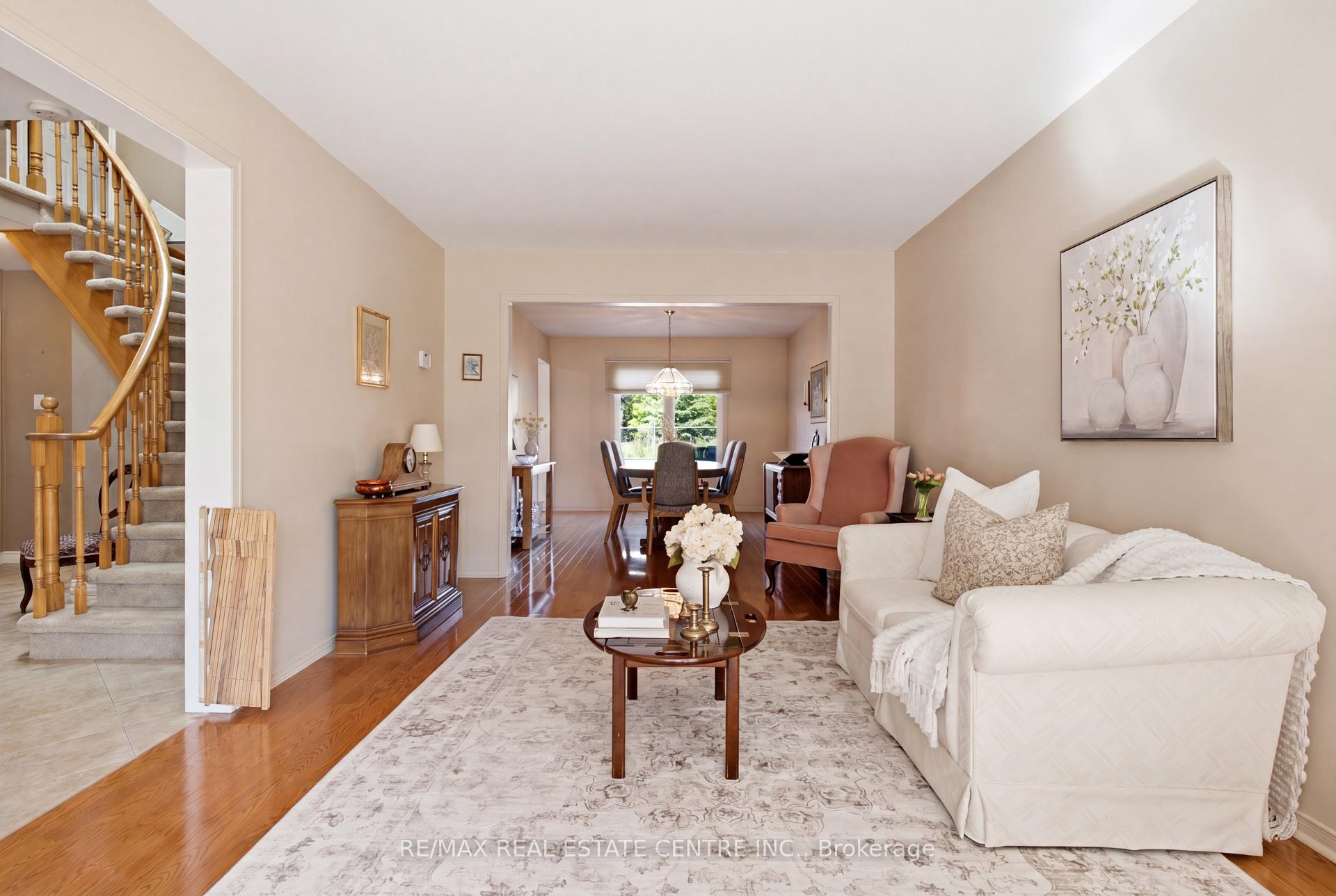Photo 7 of 23 Deer Valley Drive, Caledon, Bolton West — HOMEH