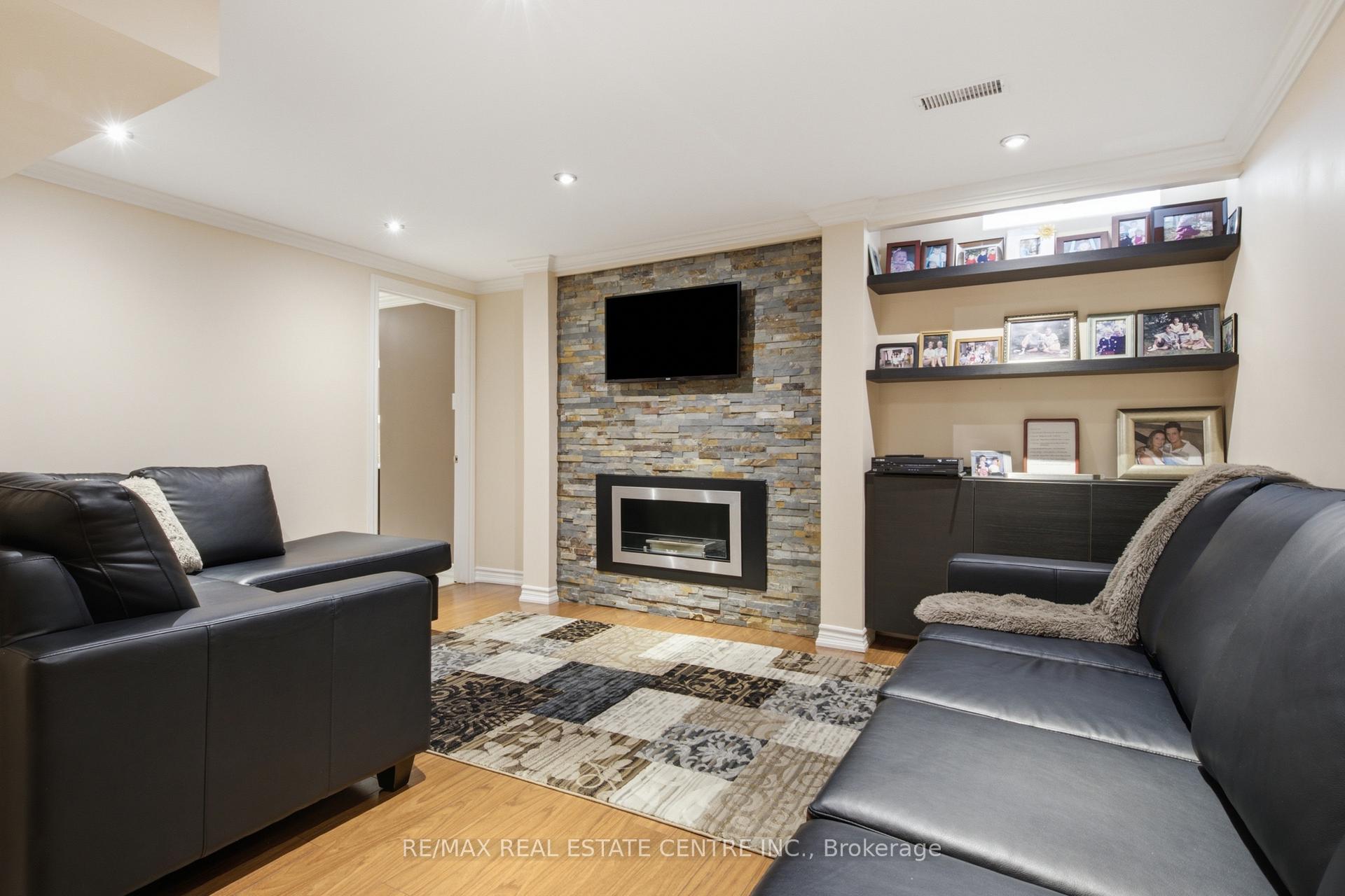 Photo 34 of 23 Deer Valley Drive, Caledon, Bolton West — HOMEH