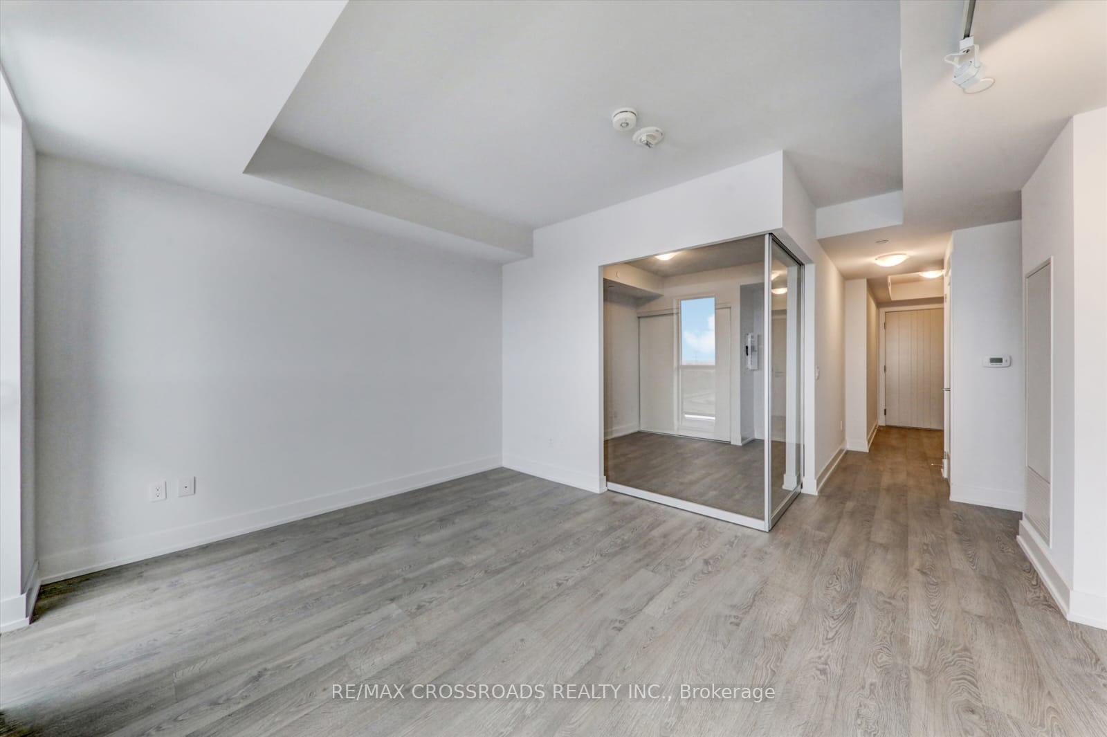 Photo 18 of Unit 1021, 2550 Simcoe Street N, Oshawa, Windfields — HOMEH