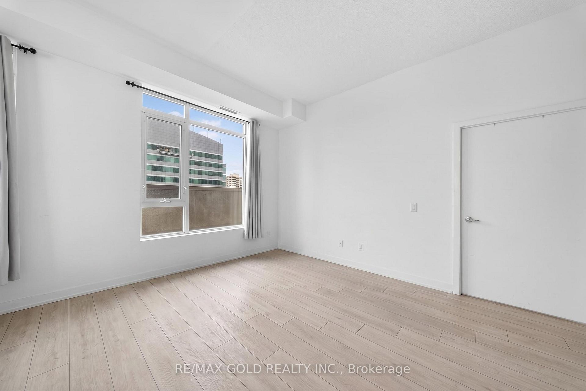 Photo 15 of Unit 508, 55 Duke Street W, Kitchener, City Commercial Core — HOMEH