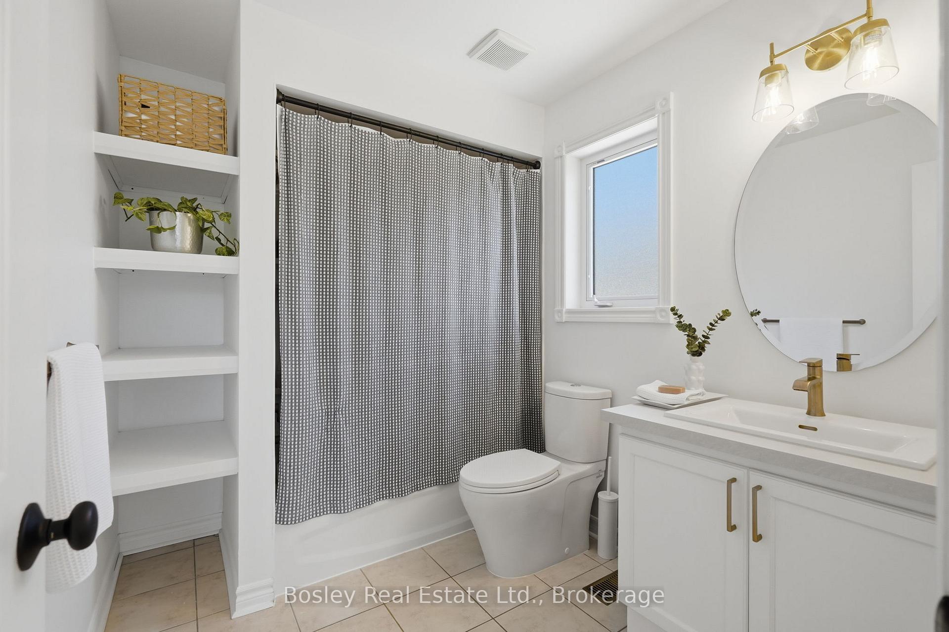 Photo 19 of 208 Lamont Court, Clearview, Stayner — HOMEH