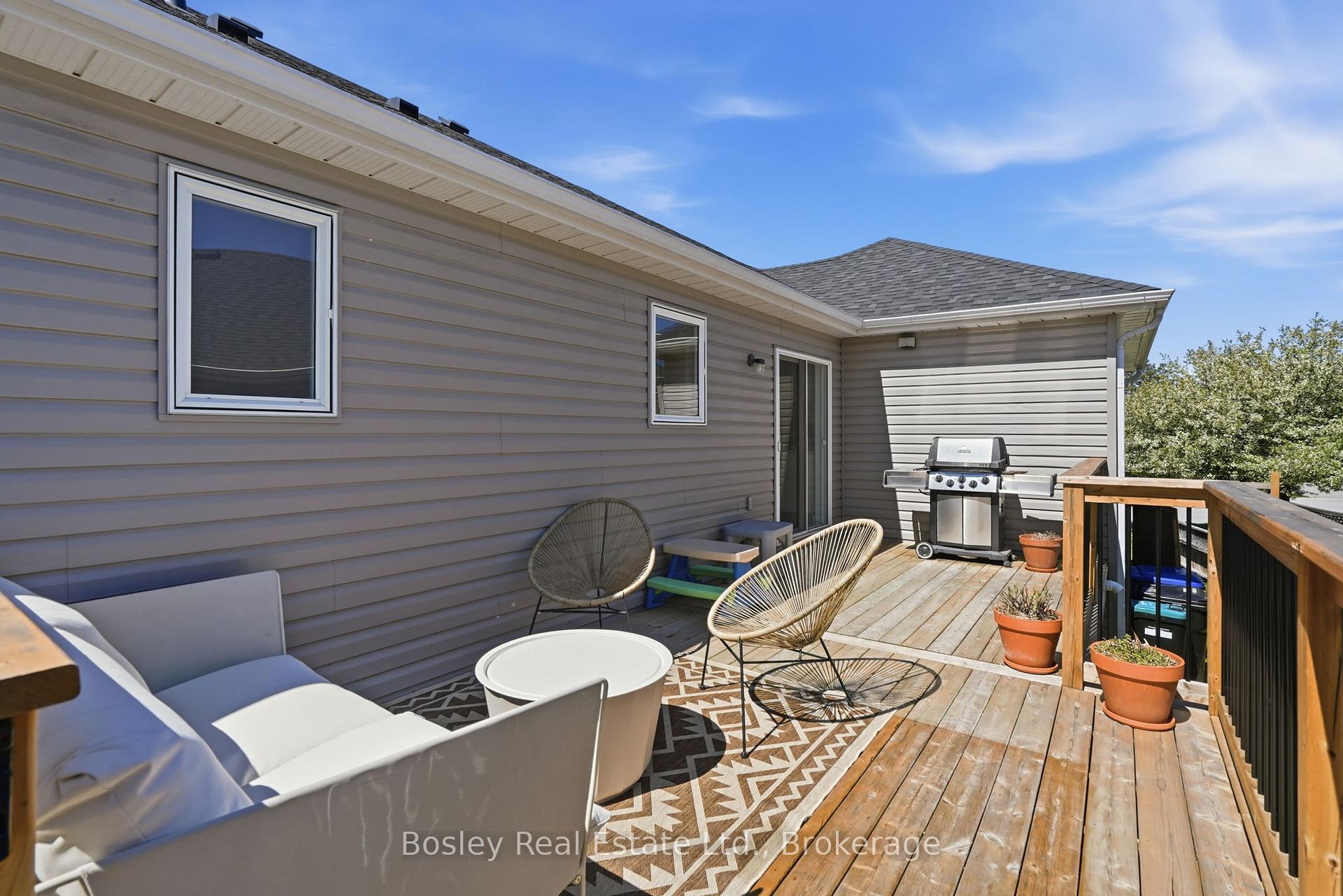 Photo 28 of 208 Lamont Court, Clearview, Stayner — HOMEH
