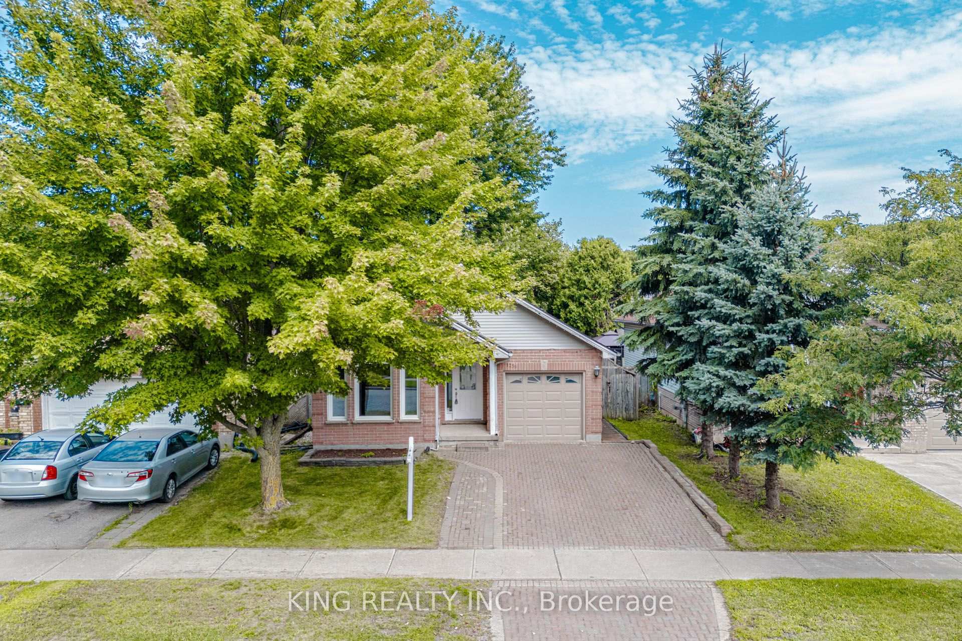 Photo 4 of 1738 Marconi Boulevard, London, East I — HOMEH