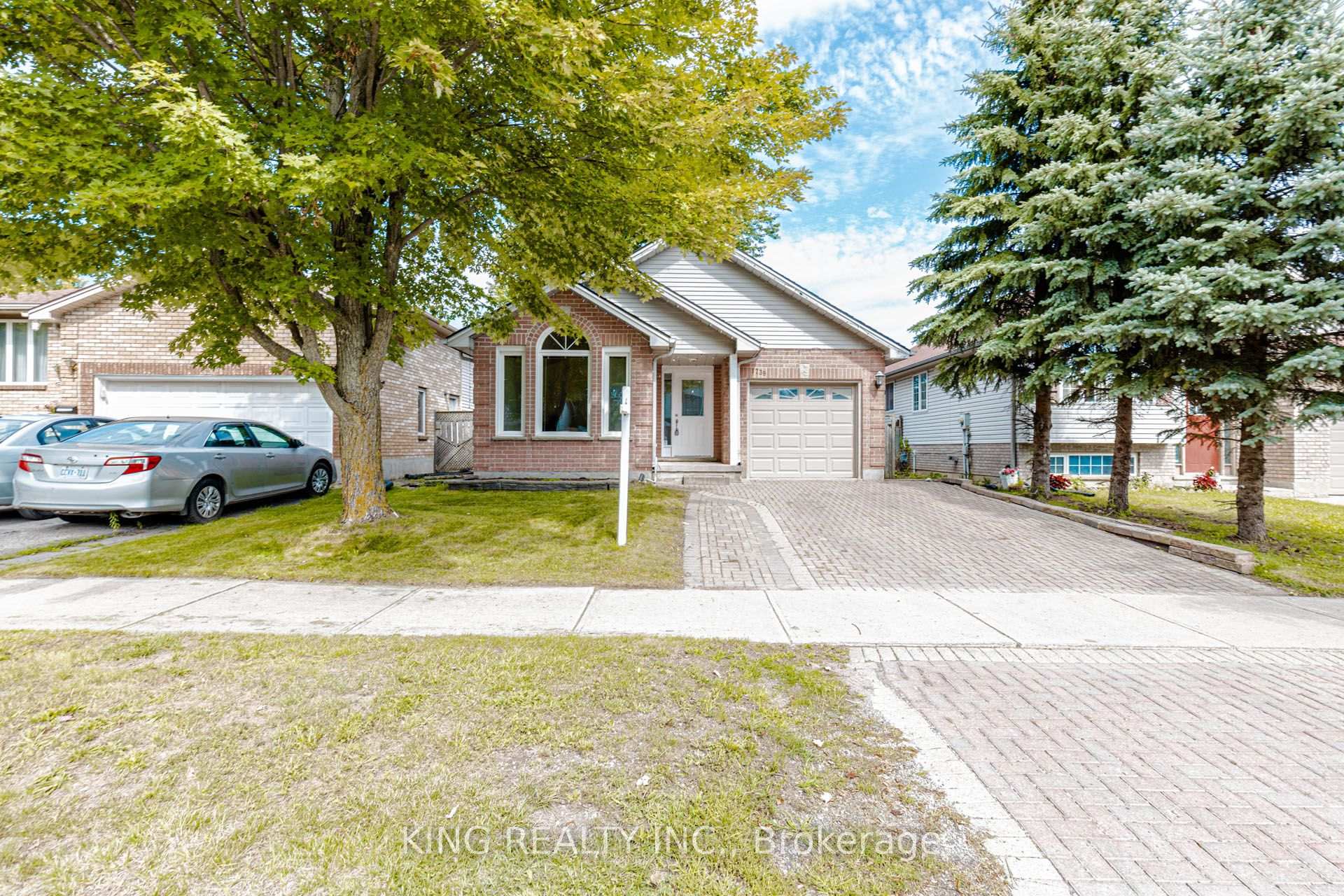 Photo 2 of 1738 Marconi Boulevard, London, East I — HOMEH