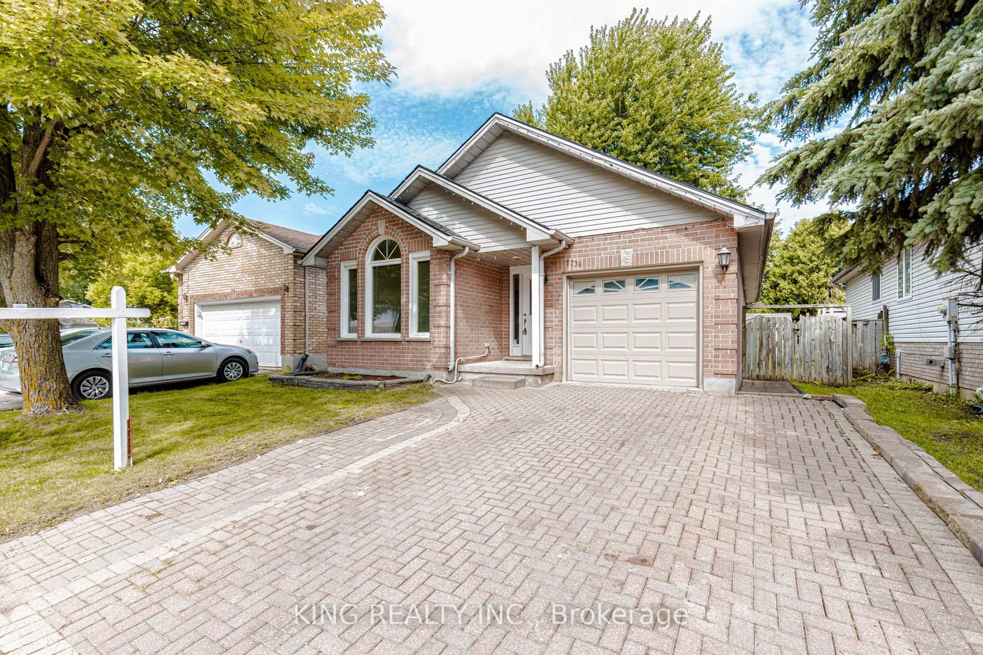 Photo 3 of 1738 Marconi Boulevard, London, East I — HOMEH