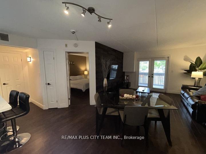 Photo 5 of Unit 220, 2030 Cleaver Avenue, Burlington, Headon — HOMEH