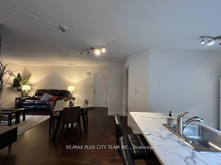 Photo 6 of Unit 220, 2030 Cleaver Avenue, Burlington, Headon — HOMEH