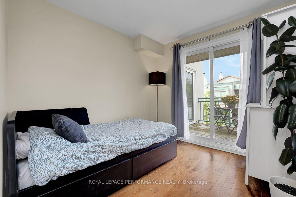 Photo 26 of Unit 401D, 1 Columbus Avenue, Ottawa, Overbrook — HOMEH