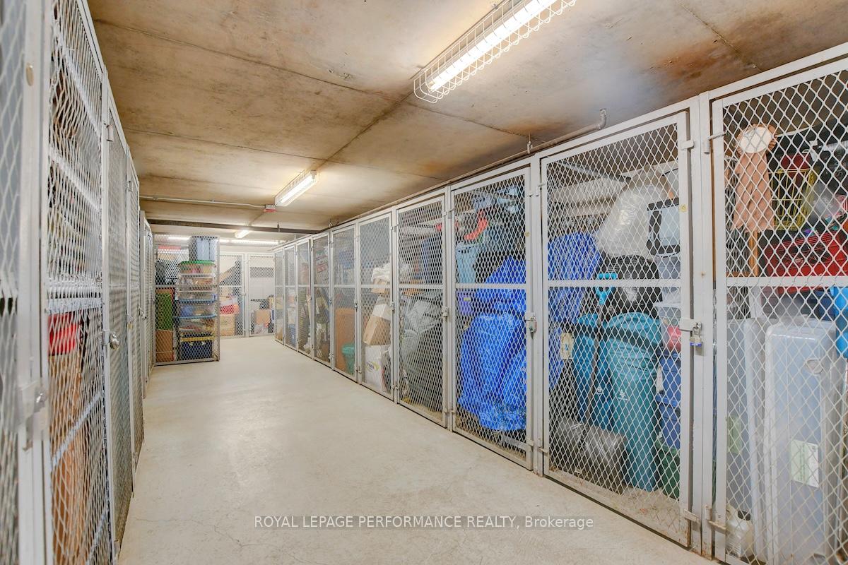 Photo 33 of Unit 401D, 1 Columbus Avenue, Ottawa, Overbrook — HOMEH