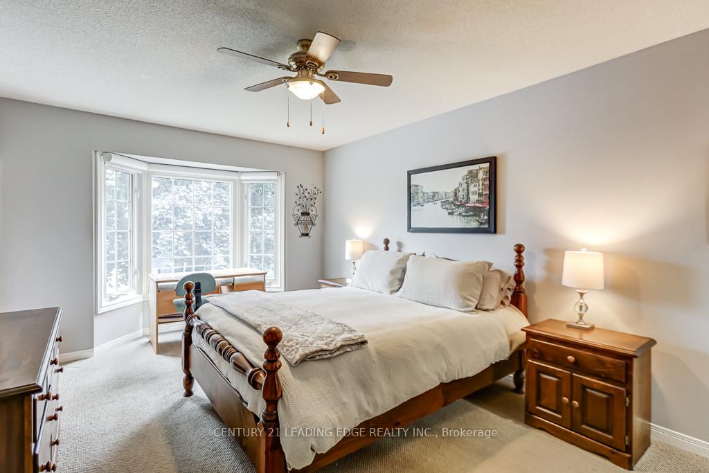 Photo 22 of 128 Reeve Drive, Markham, Markham Village — HOMEH