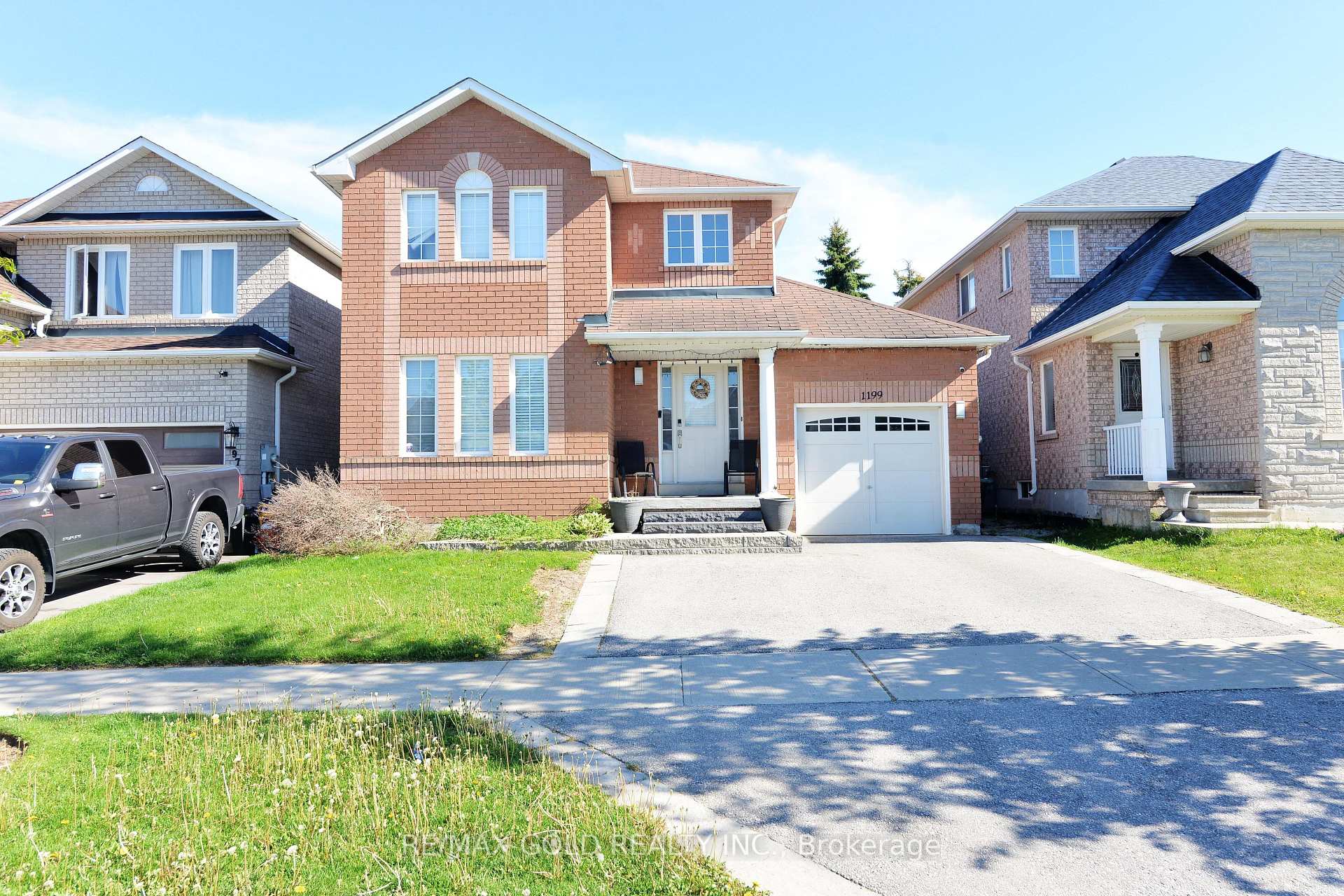 Photo 1 of 1199 Andrade Lane, Innisfil, Alcona — HOMEH