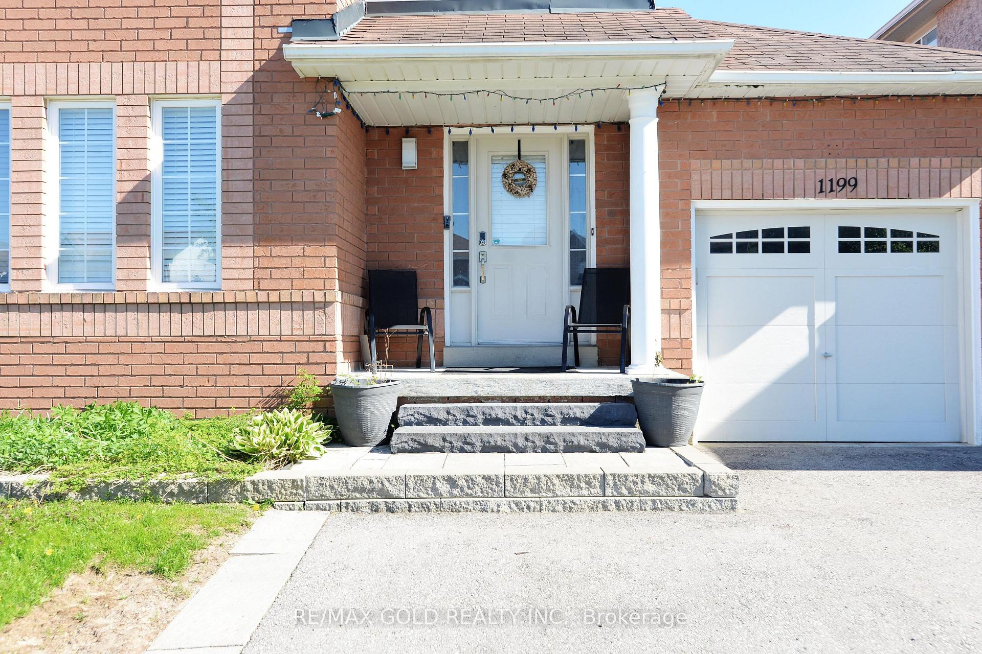 Photo 2 of 1199 Andrade Lane, Innisfil, Alcona — HOMEH