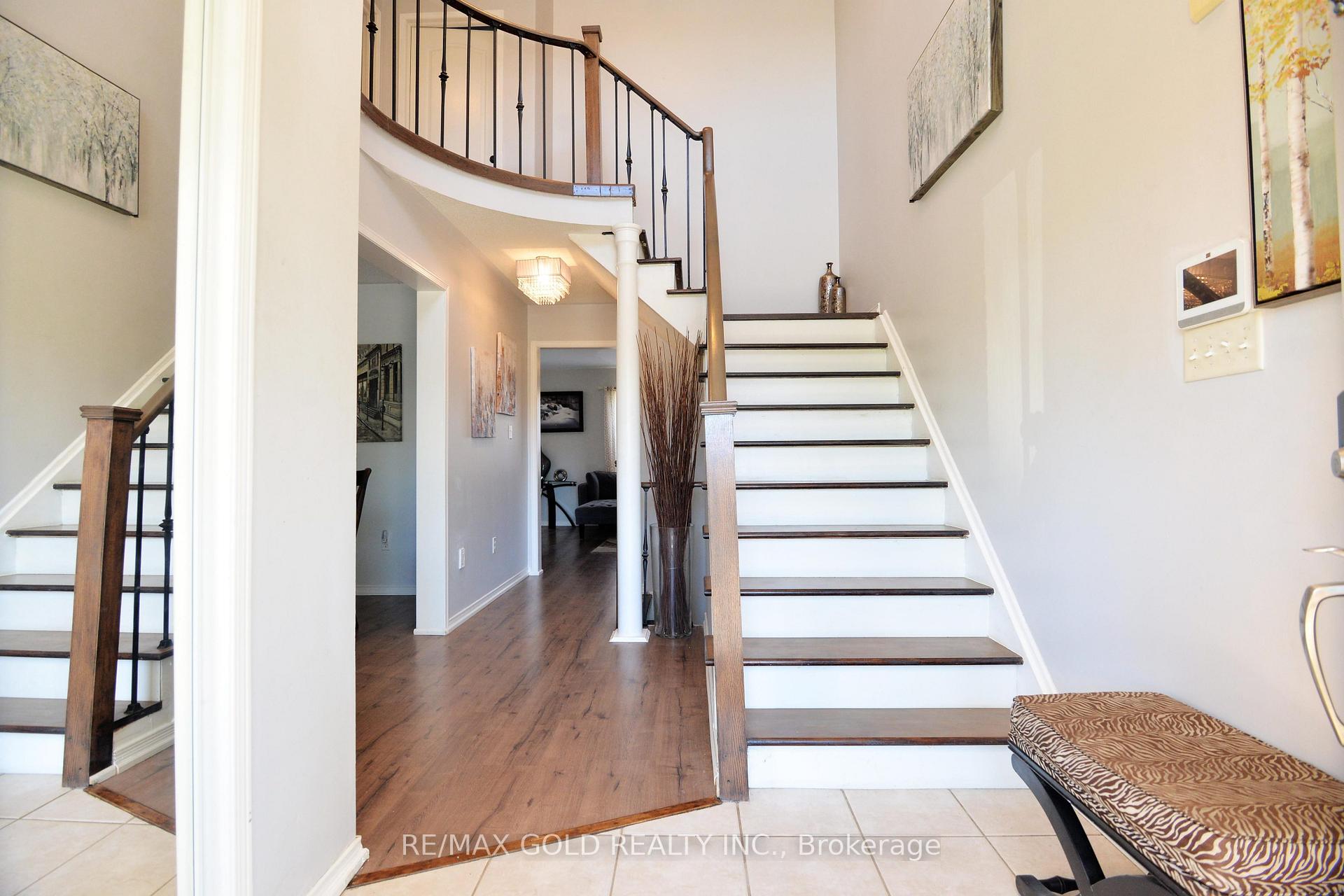 Photo 5 of 1199 Andrade Lane, Innisfil, Alcona — HOMEH