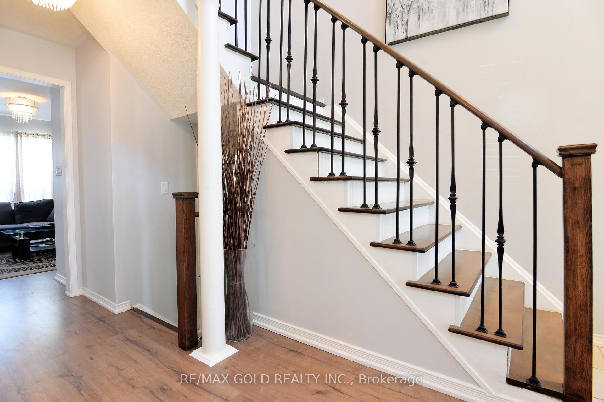Photo 6 of 1199 Andrade Lane, Innisfil, Alcona — HOMEH