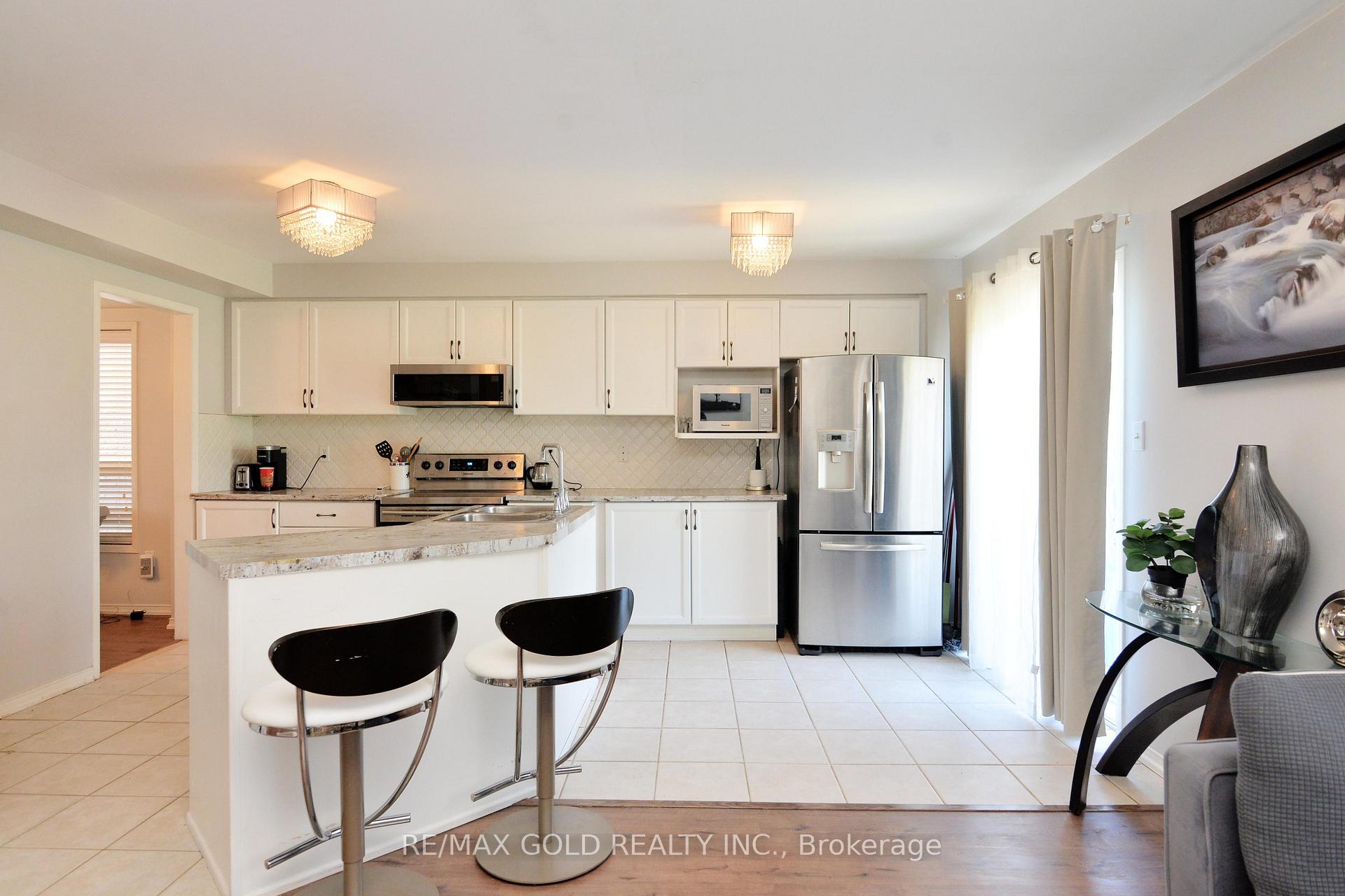 Photo 16 of 1199 Andrade Lane, Innisfil, Alcona — HOMEH