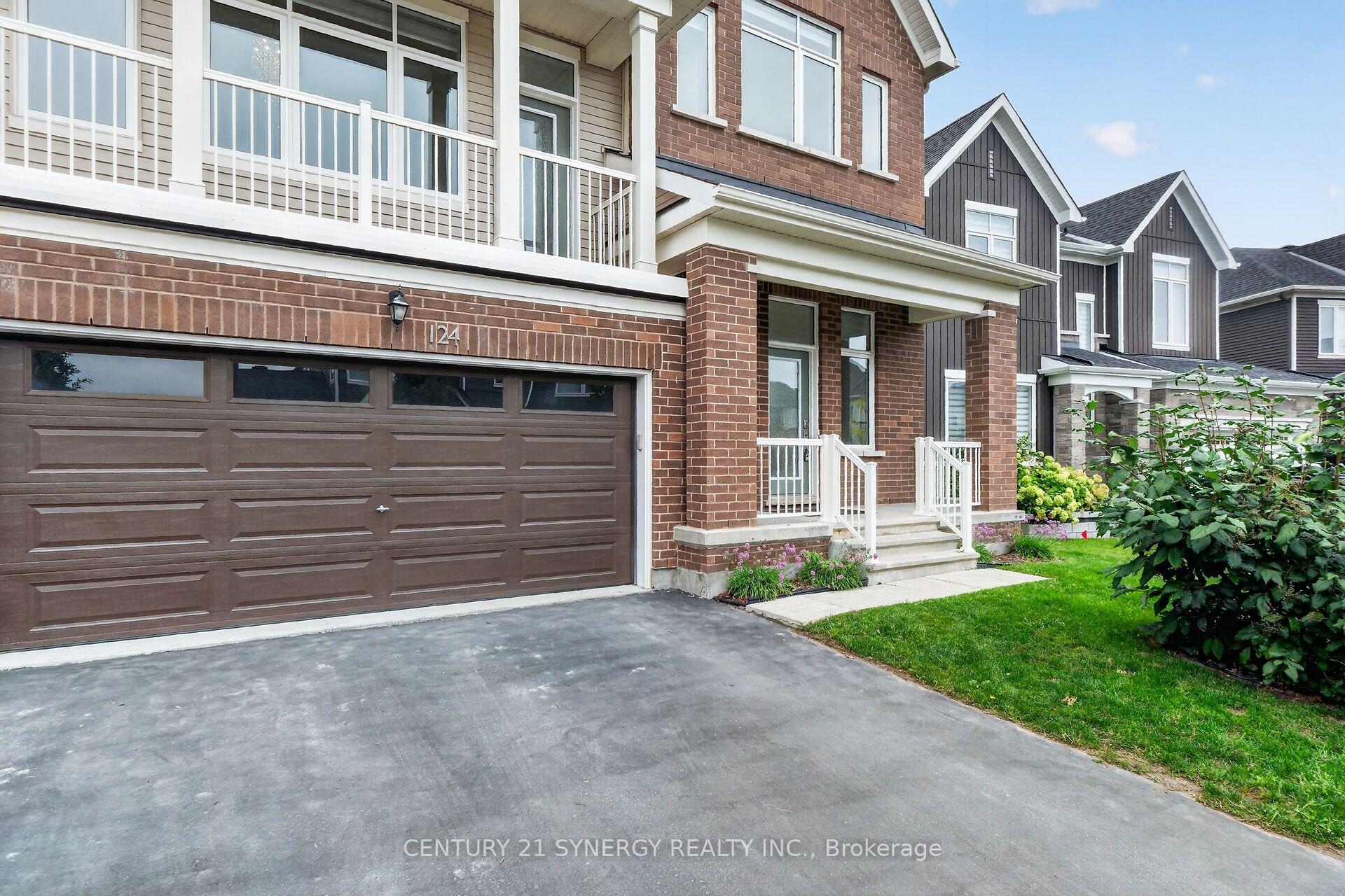 Photo 3 of 124 Des Aubrais Crescent, Ottawa, Chapel Hill South - Orleans Village — HOMEH
