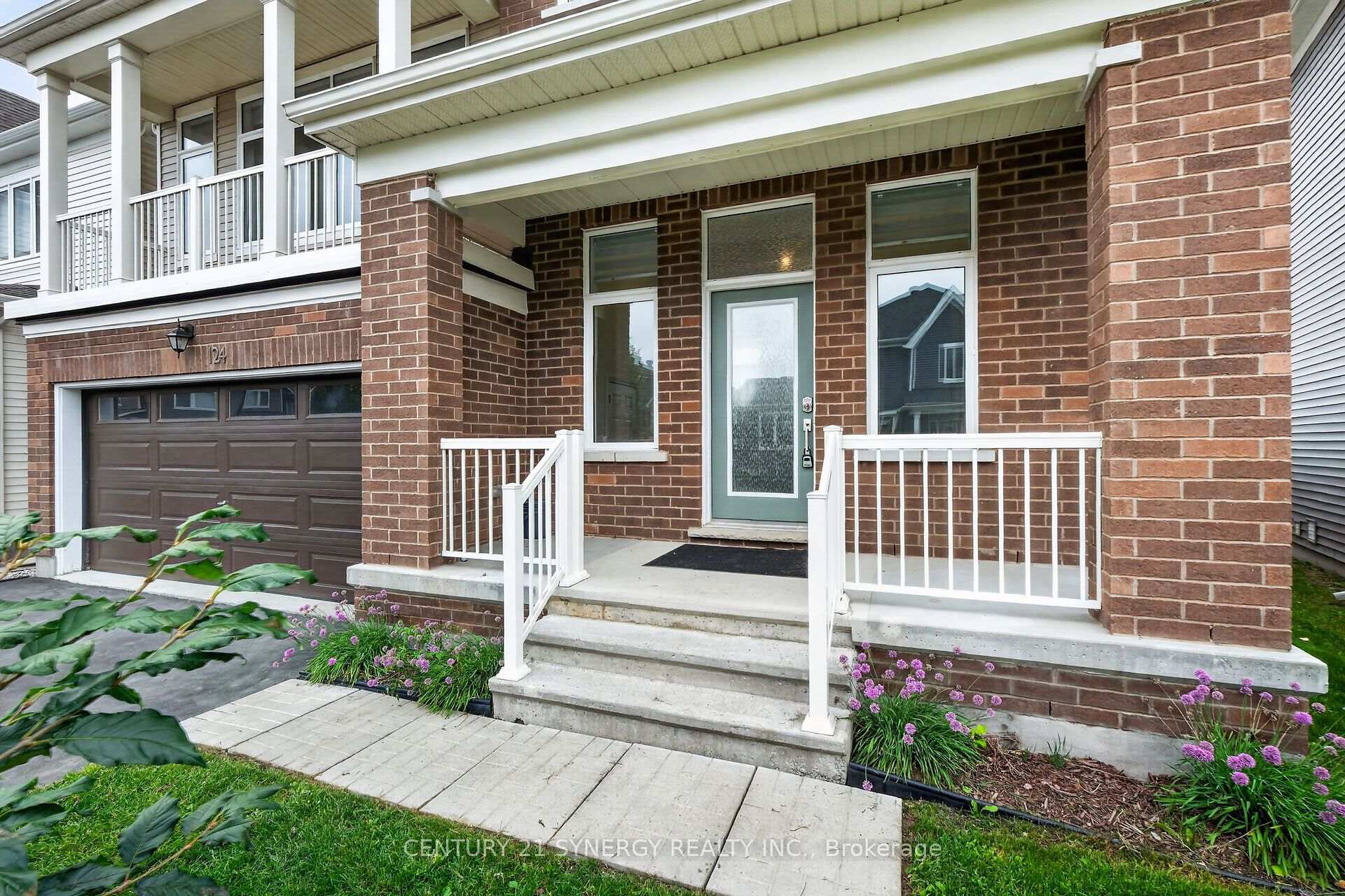 Photo 4 of 124 Des Aubrais Crescent, Ottawa, Chapel Hill South - Orleans Village — HOMEH