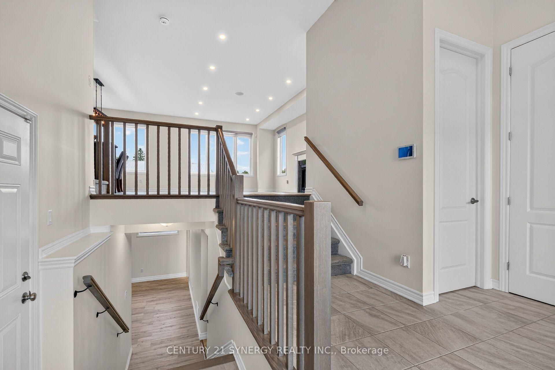 Photo 6 of 124 Des Aubrais Crescent, Ottawa, Chapel Hill South - Orleans Village — HOMEH