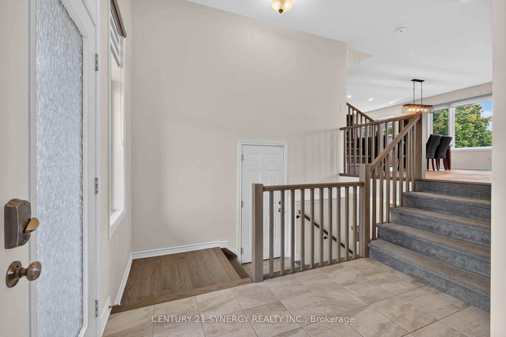 Photo 7 of 124 Des Aubrais Crescent, Ottawa, Chapel Hill South - Orleans Village — HOMEH