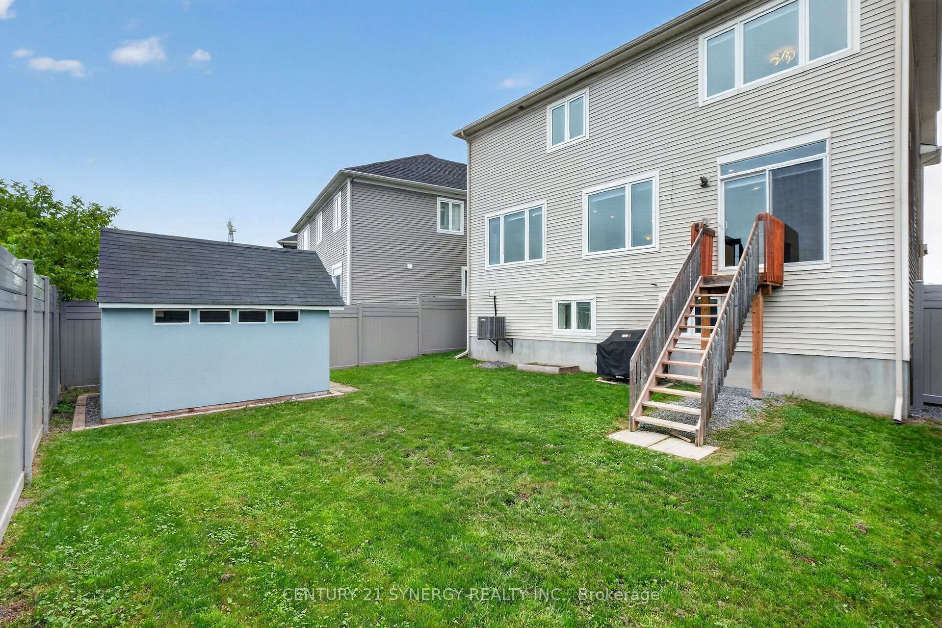 Photo 44 of 124 Des Aubrais Crescent, Ottawa, Chapel Hill South - Orleans Village — HOMEH