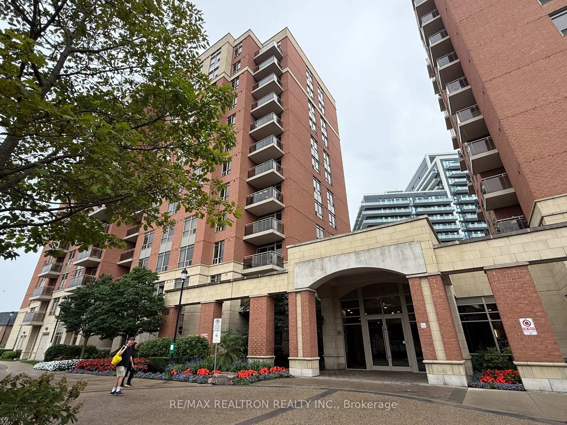 Photo 6 of Unit 201, 73 King William Crescent, Richmond Hill, Langstaff — HOMEH