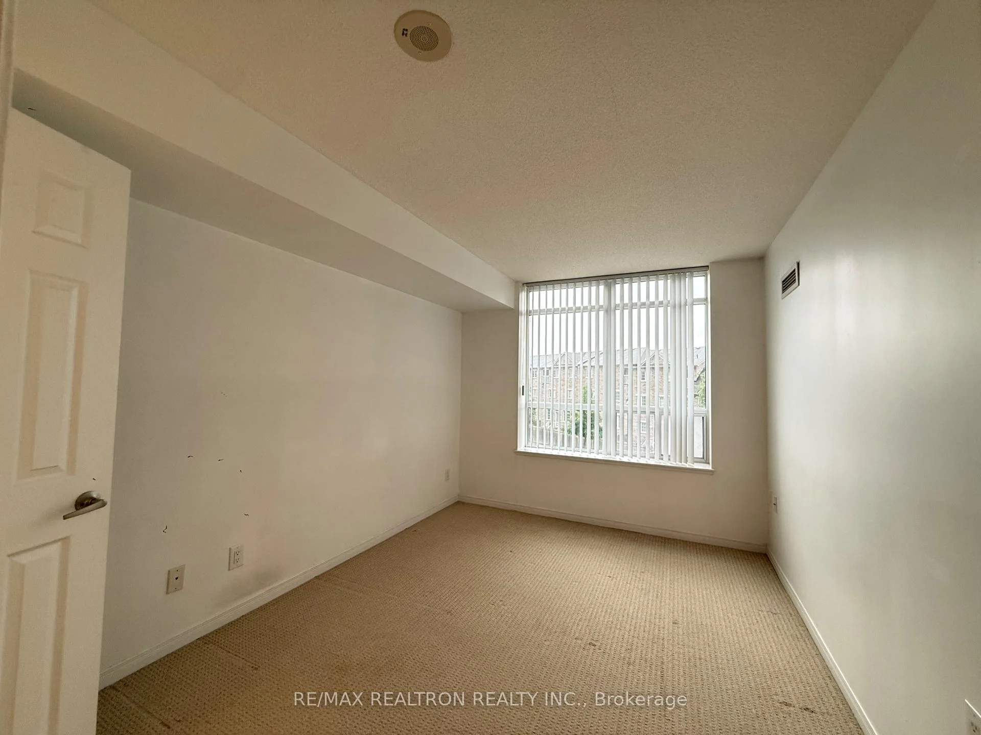 Photo 22 of Unit 201, 73 King William Crescent, Richmond Hill, Langstaff — HOMEH