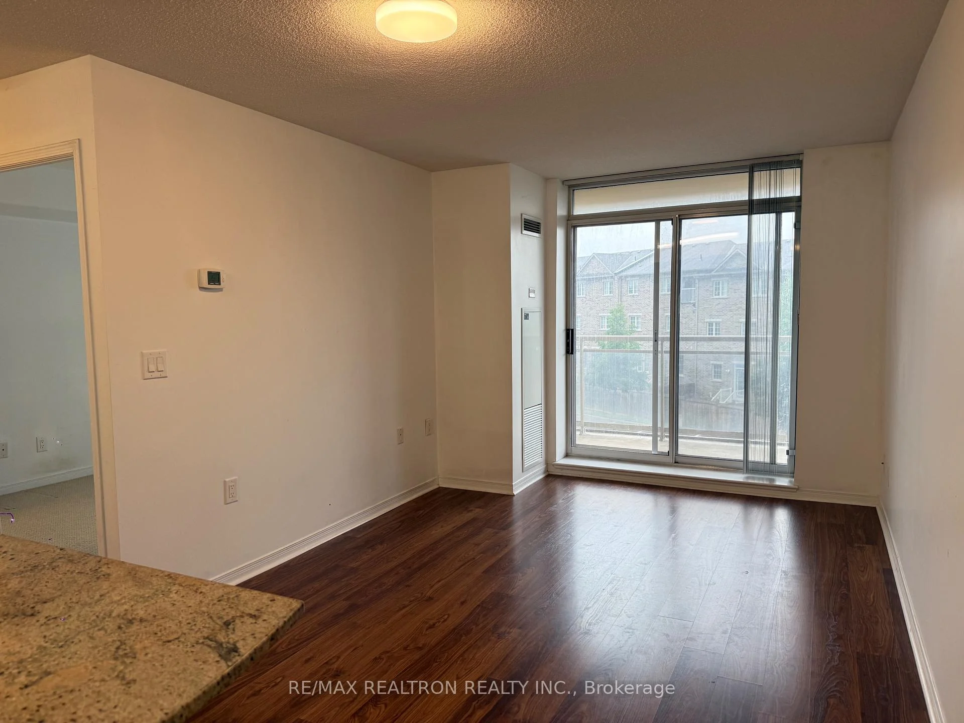 Photo 25 of Unit 201, 73 King William Crescent, Richmond Hill, Langstaff — HOMEH