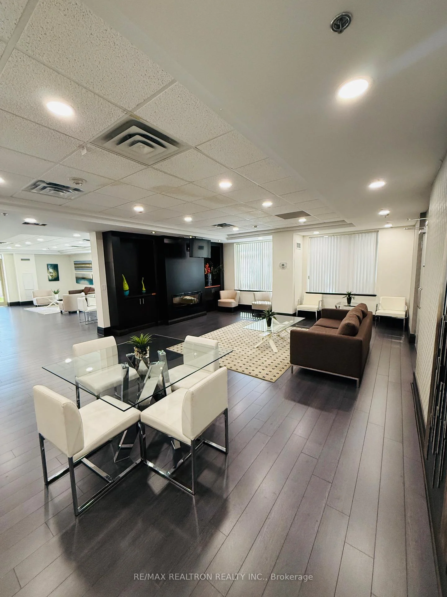 Photo 34 of Unit 201, 73 King William Crescent, Richmond Hill, Langstaff — HOMEH